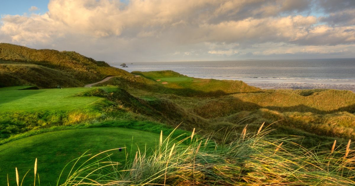 Sunset on a golf course by the sea in Tralee, Kerry