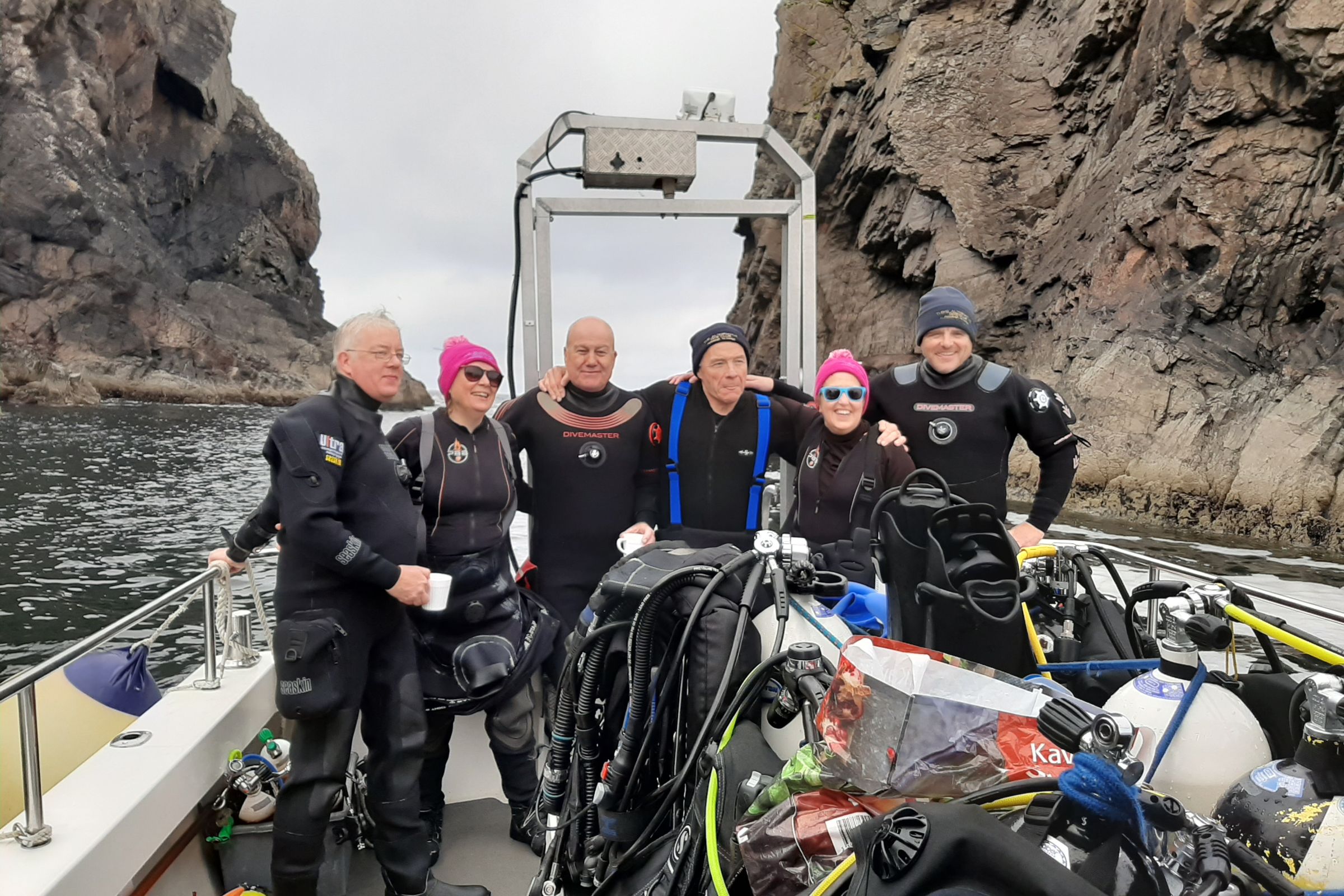 Image of divers in County Donegal