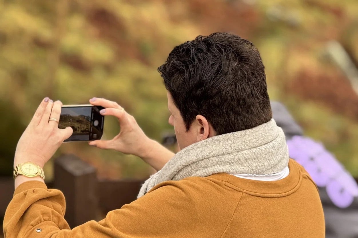 Explore and connect with nature through photography.