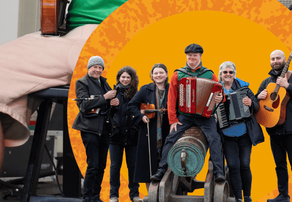 Fionnathan with Magnus Turpie Combo