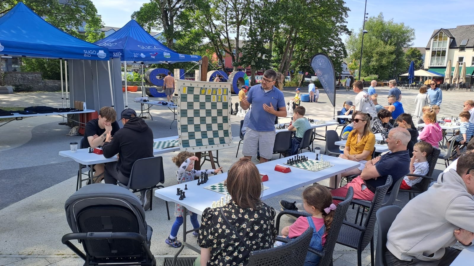 Chess moves into the heart of Sligo Town, with outdoor games bringing together local families, visitors and chess players of all ages.