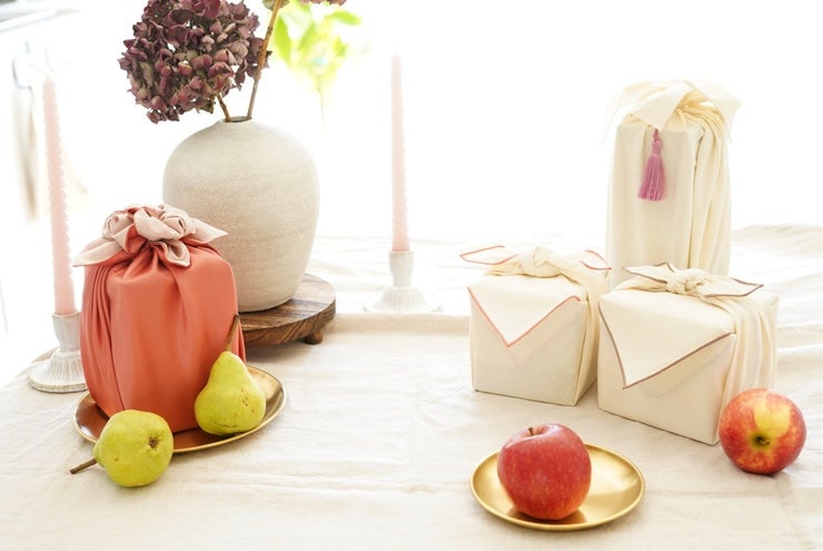 Traditional Korean Cloth Gift Wrapping