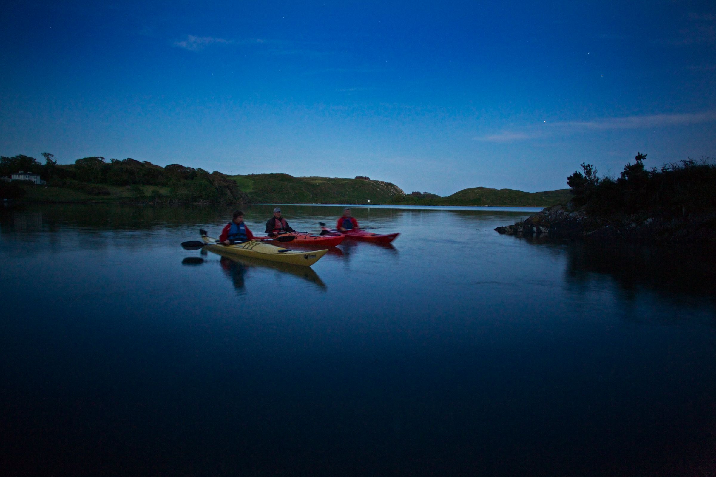 Image of kayakers on Lough Hyne in County Cork