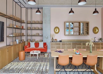 Kitchen with seating area