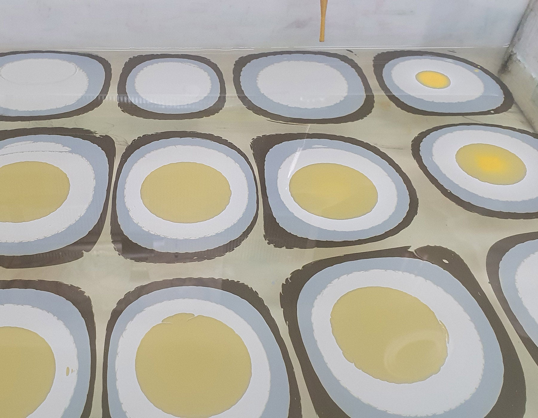 Marbling beginner workshop at Blueway Art Studio