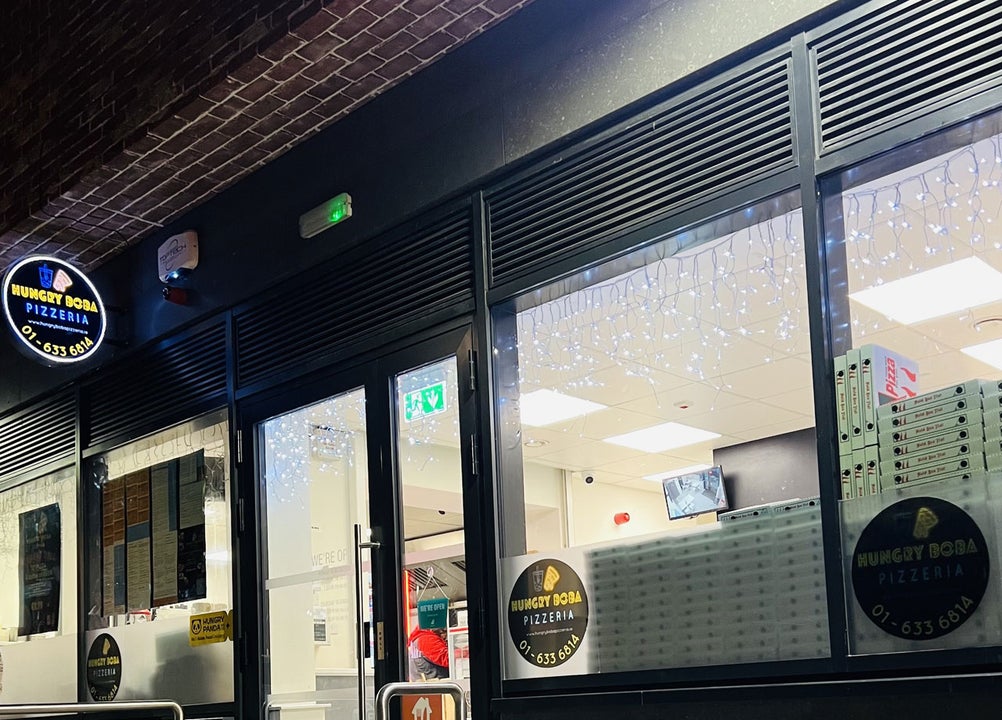 View of the outside of Hungry Boba Pizzeria