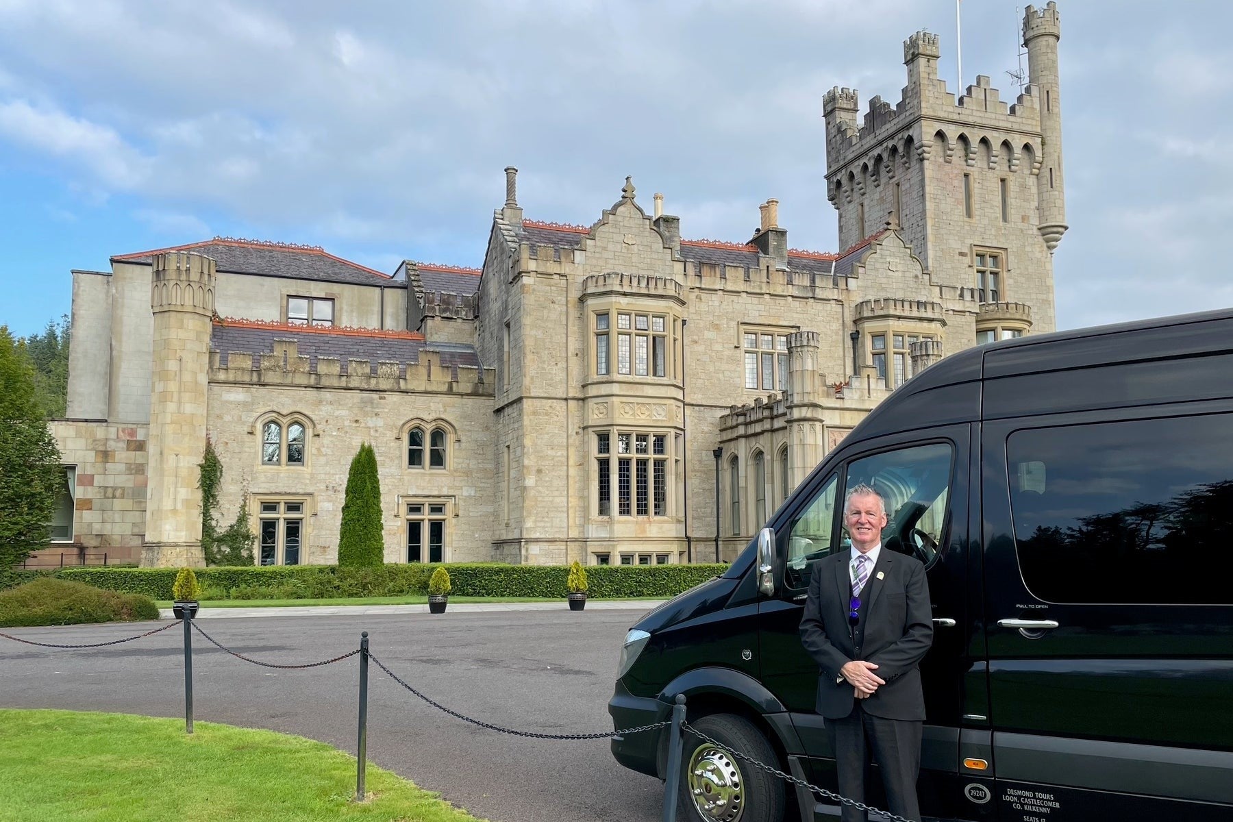 Visiting an Irish castle with Desmond Tours