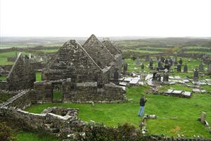 Na Seacht dTeampaill