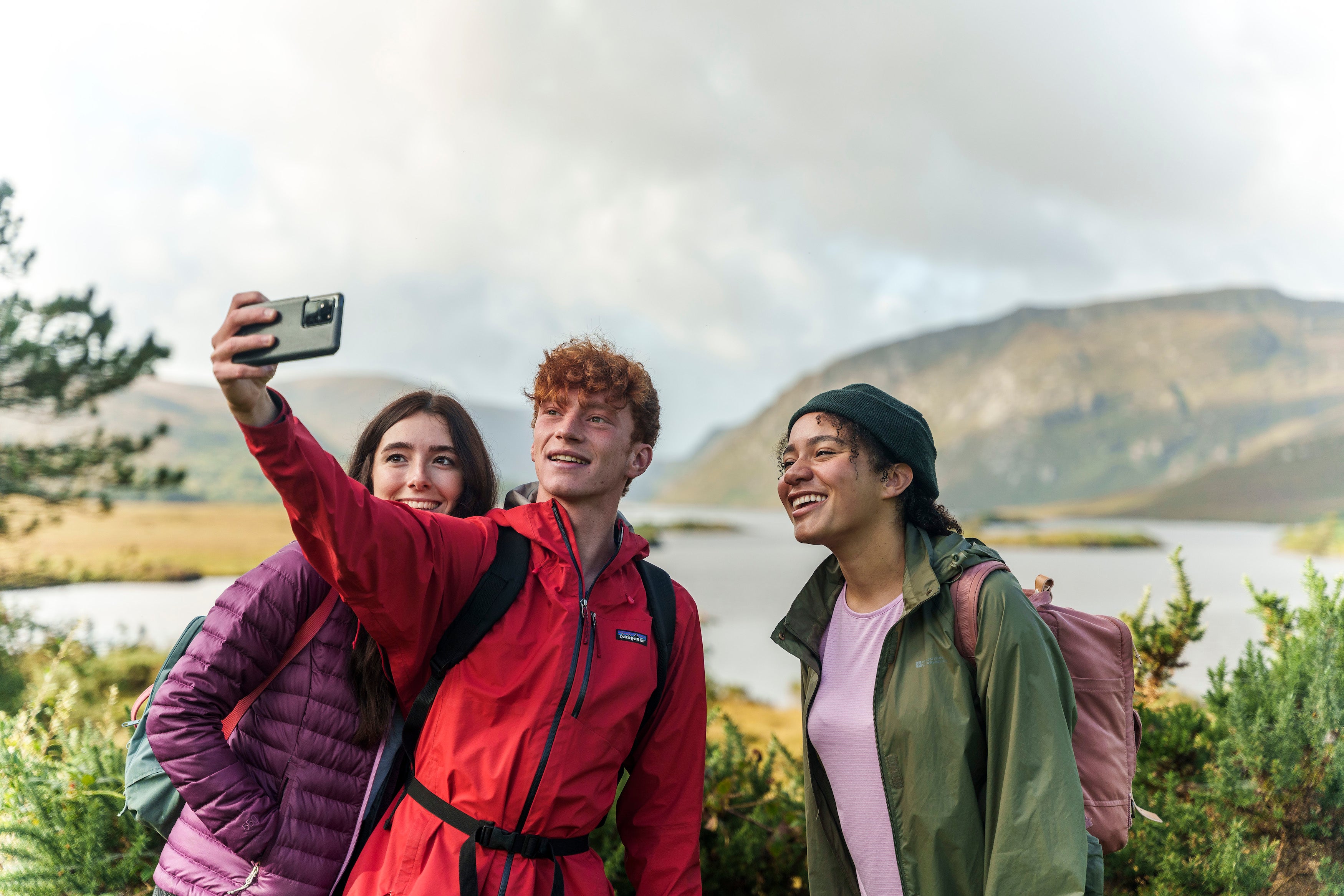 Friends taking a selfie in Glenveagh National Park.