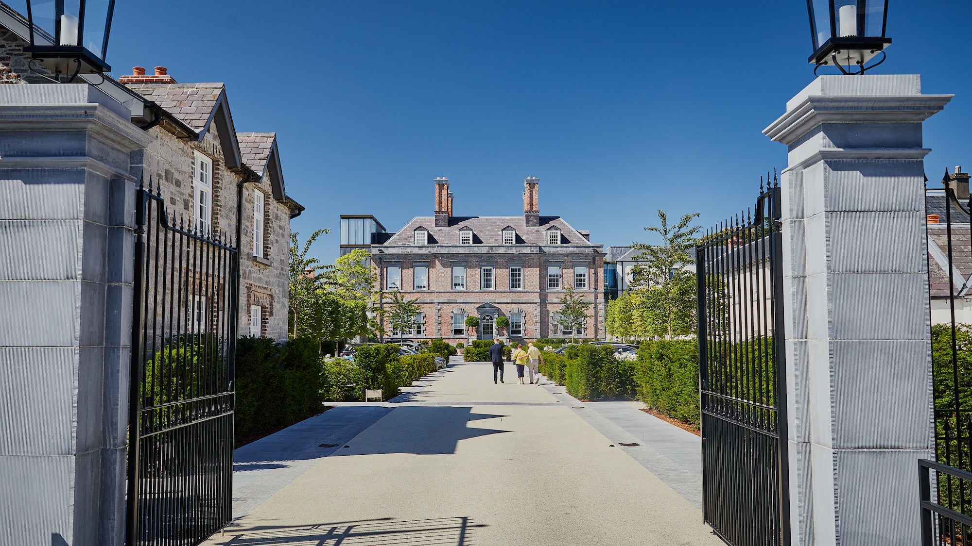 Exterior view of Cashel Palace Hotel in Co Tipperary
