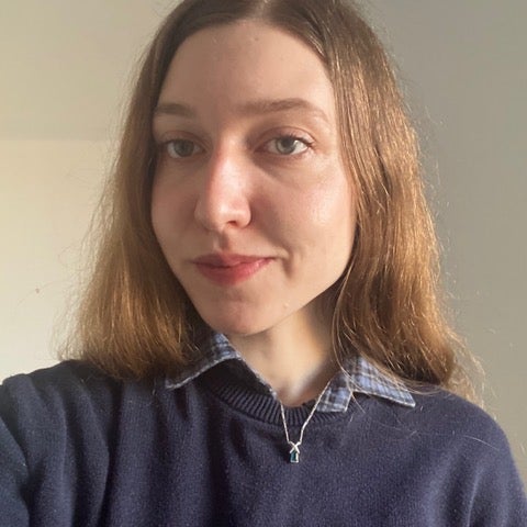 Laurie Shelly photo.jpeg