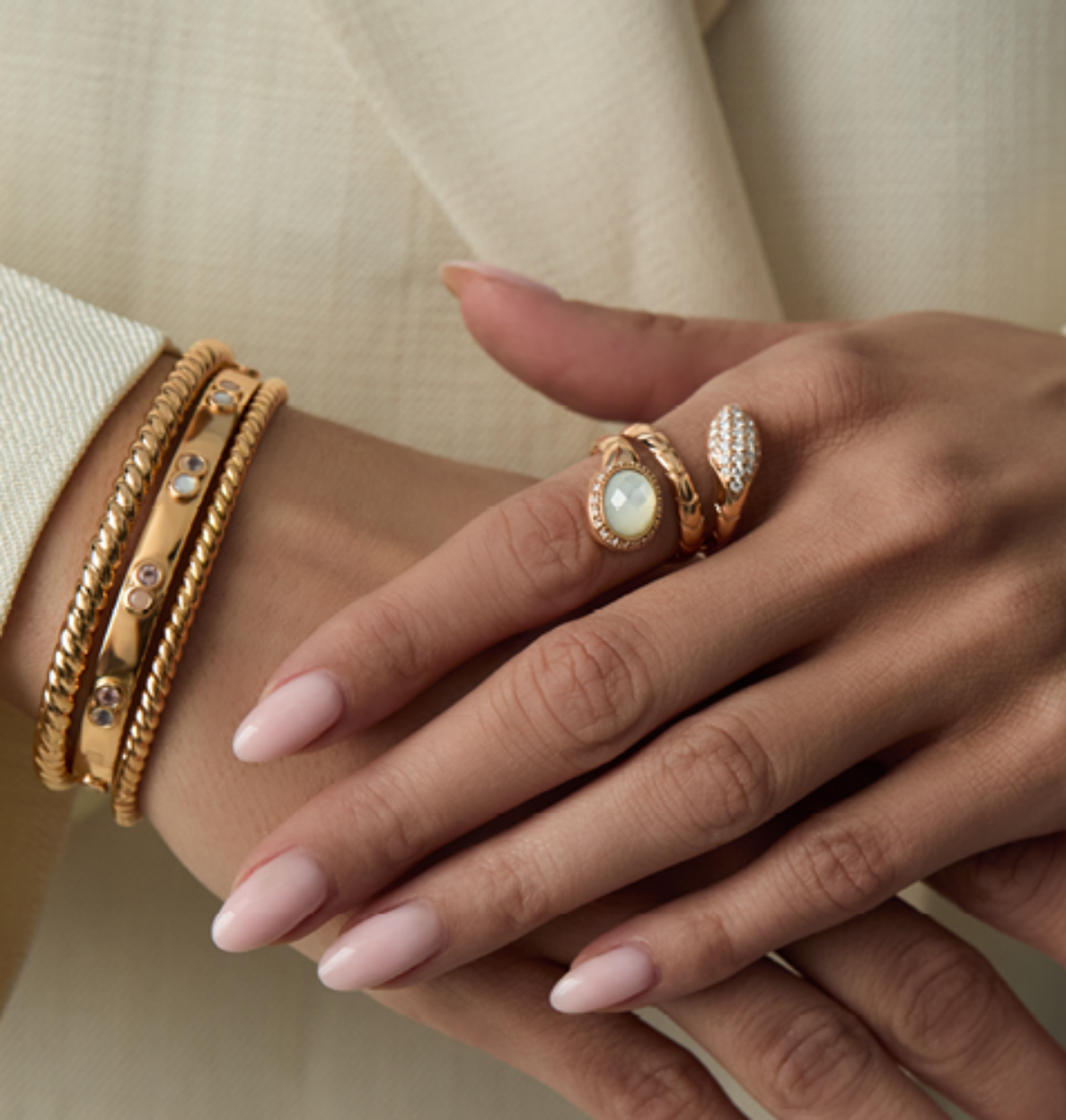 Interchangeable jewelry