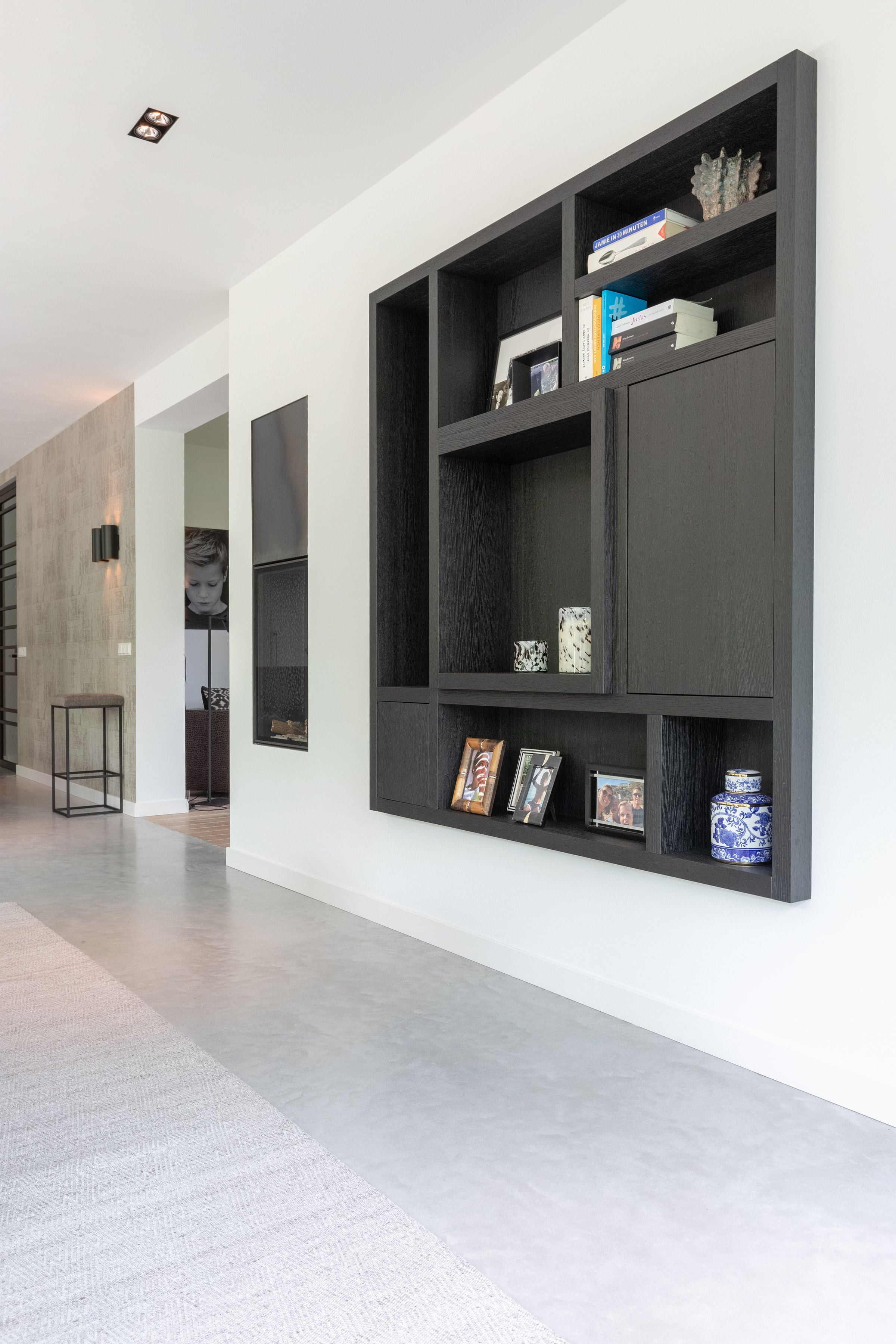 Etagères en bois - Querkus - étagères en bois foncé - étagères foncées - étagères en bois