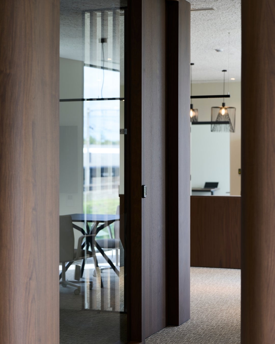 Shinnoki Pure Walnut - office - coworking space - wood veneer - hallway