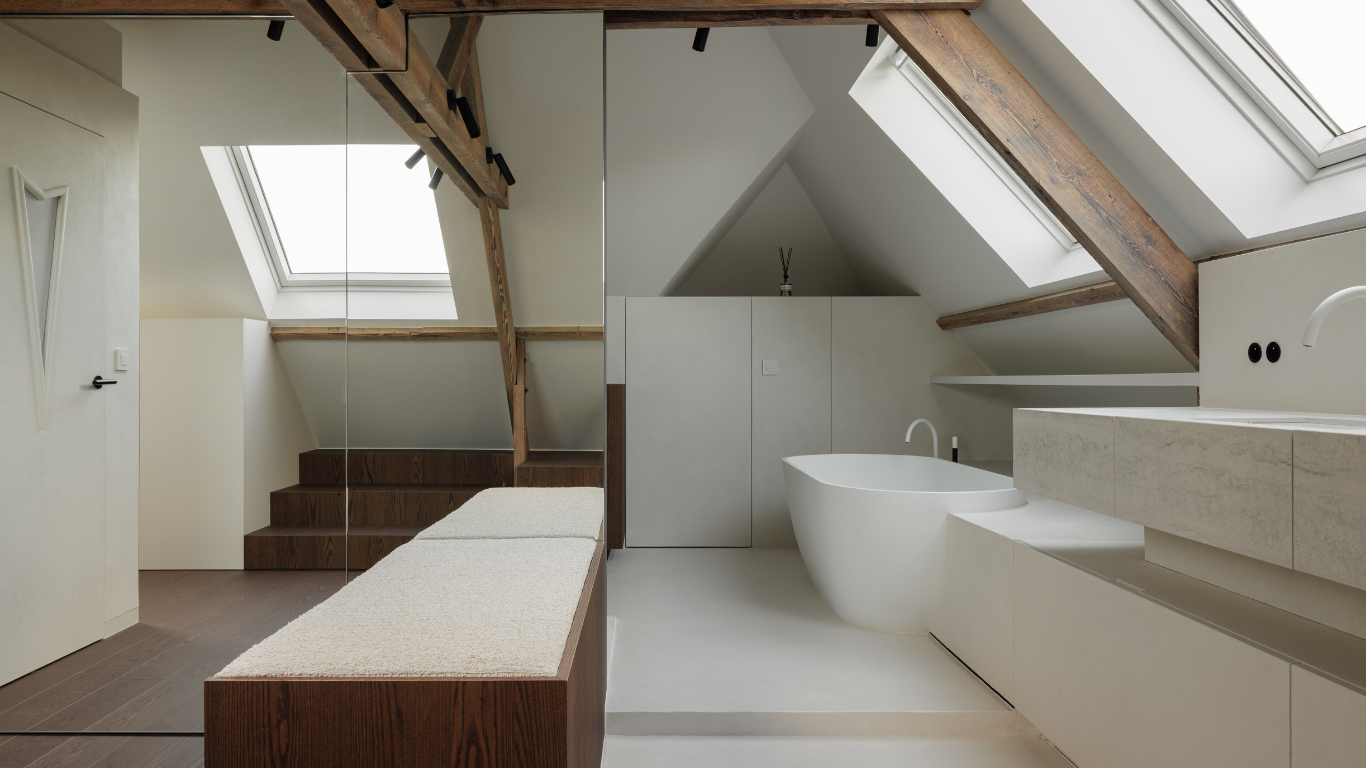 Attic in Shinnoki Cinnamon Triba