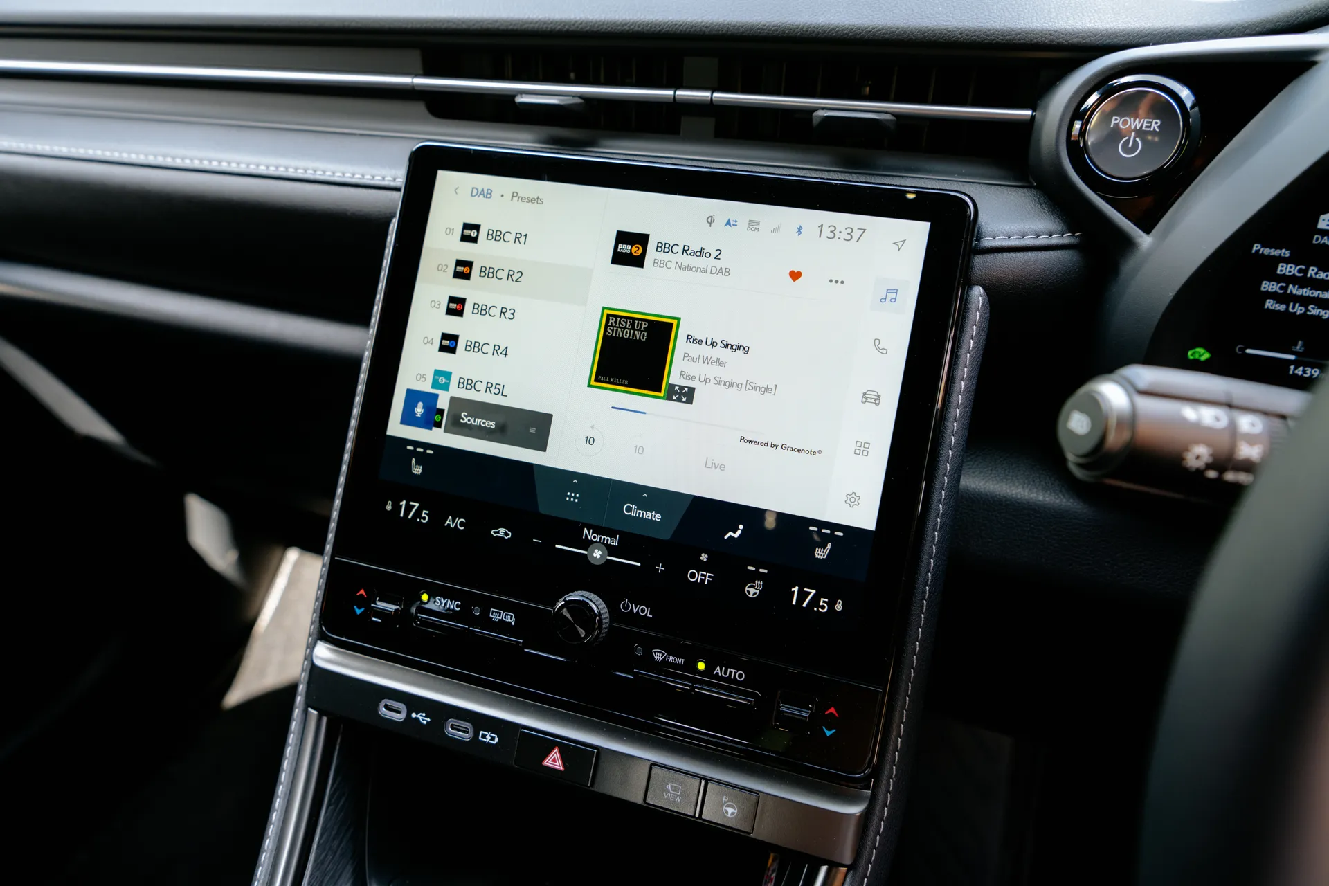 Lexus LBX