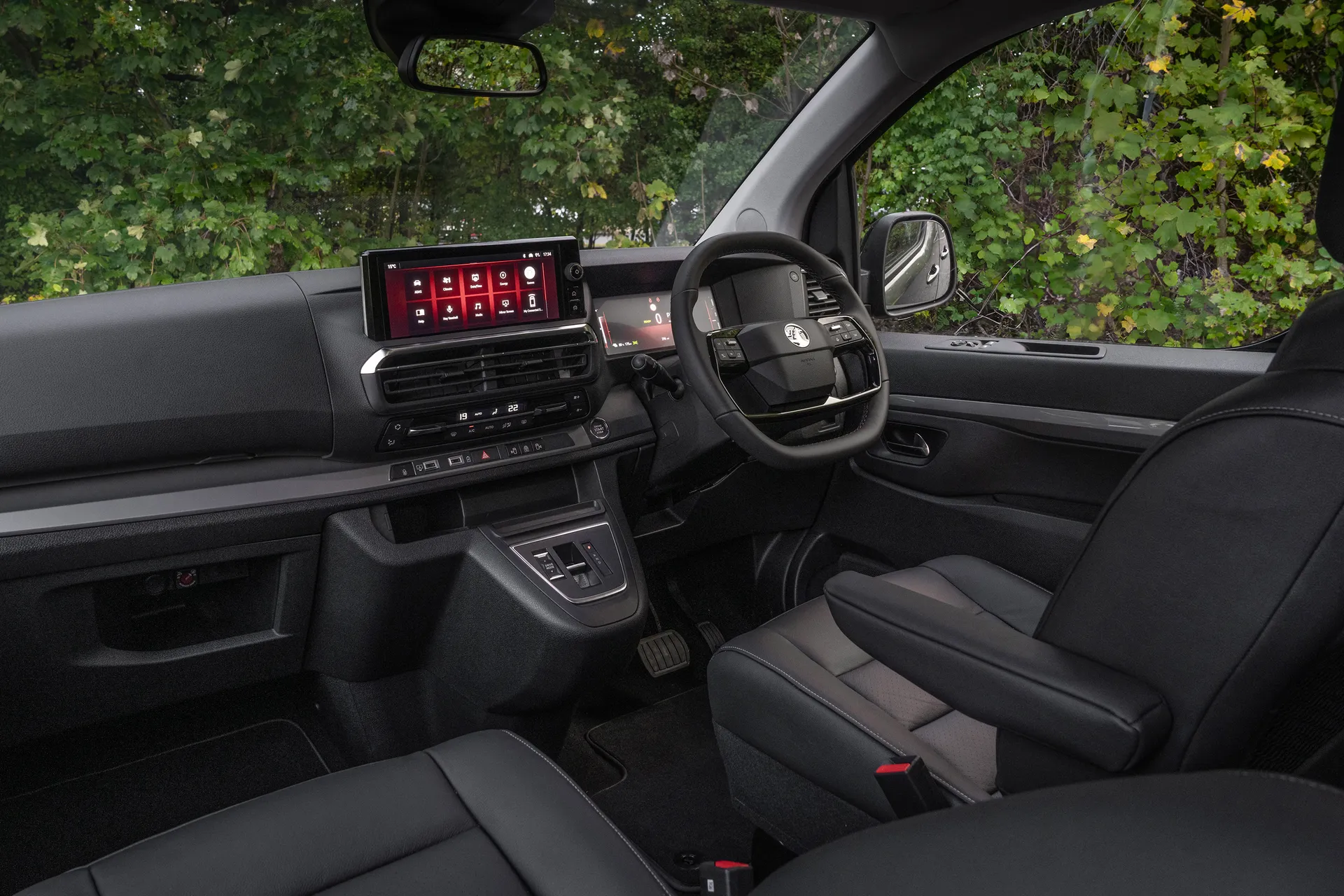 Vauxhall Vivaro Life Electric review: interior view