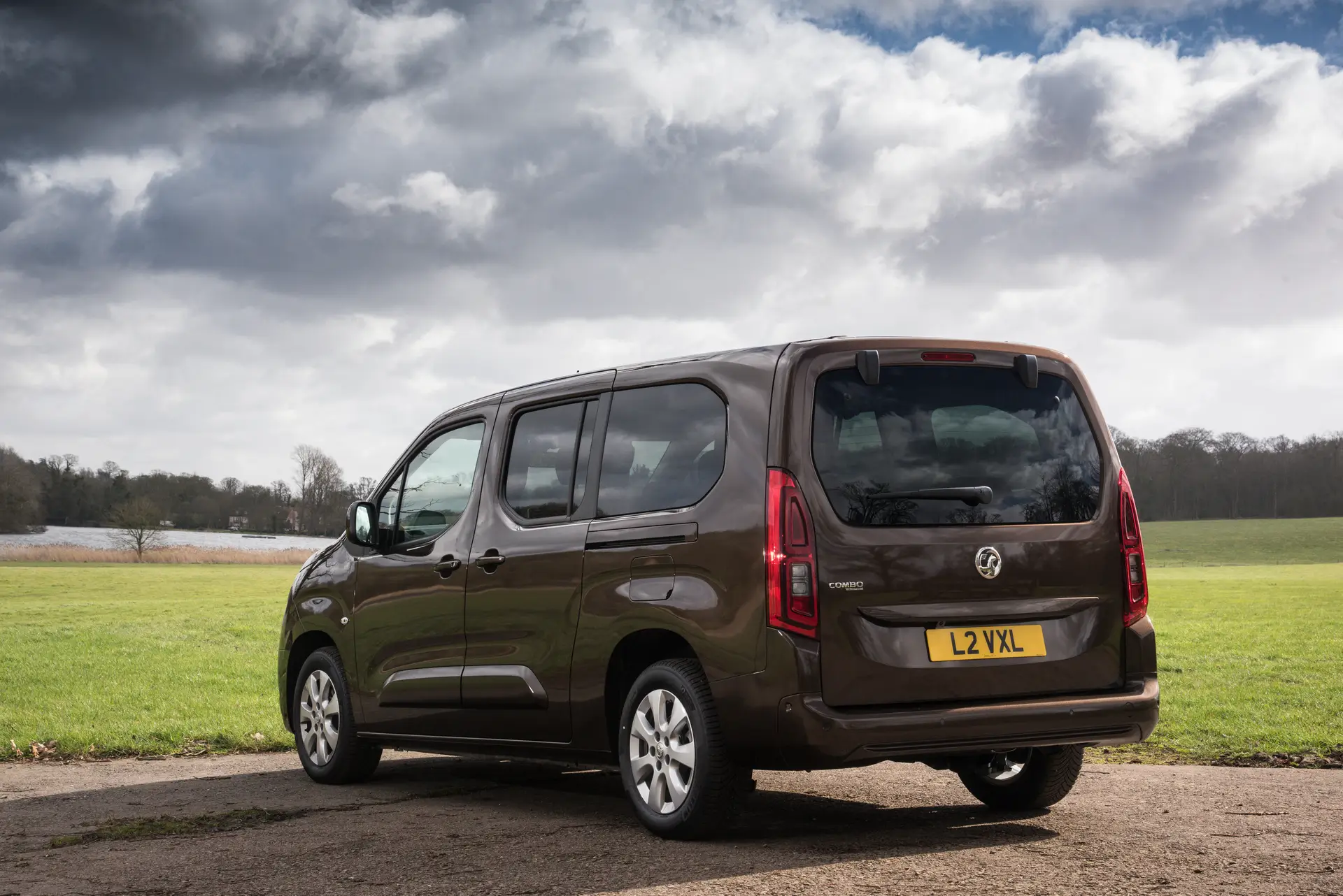 Vauxhall Combo Life Review 2023: Rear Side View