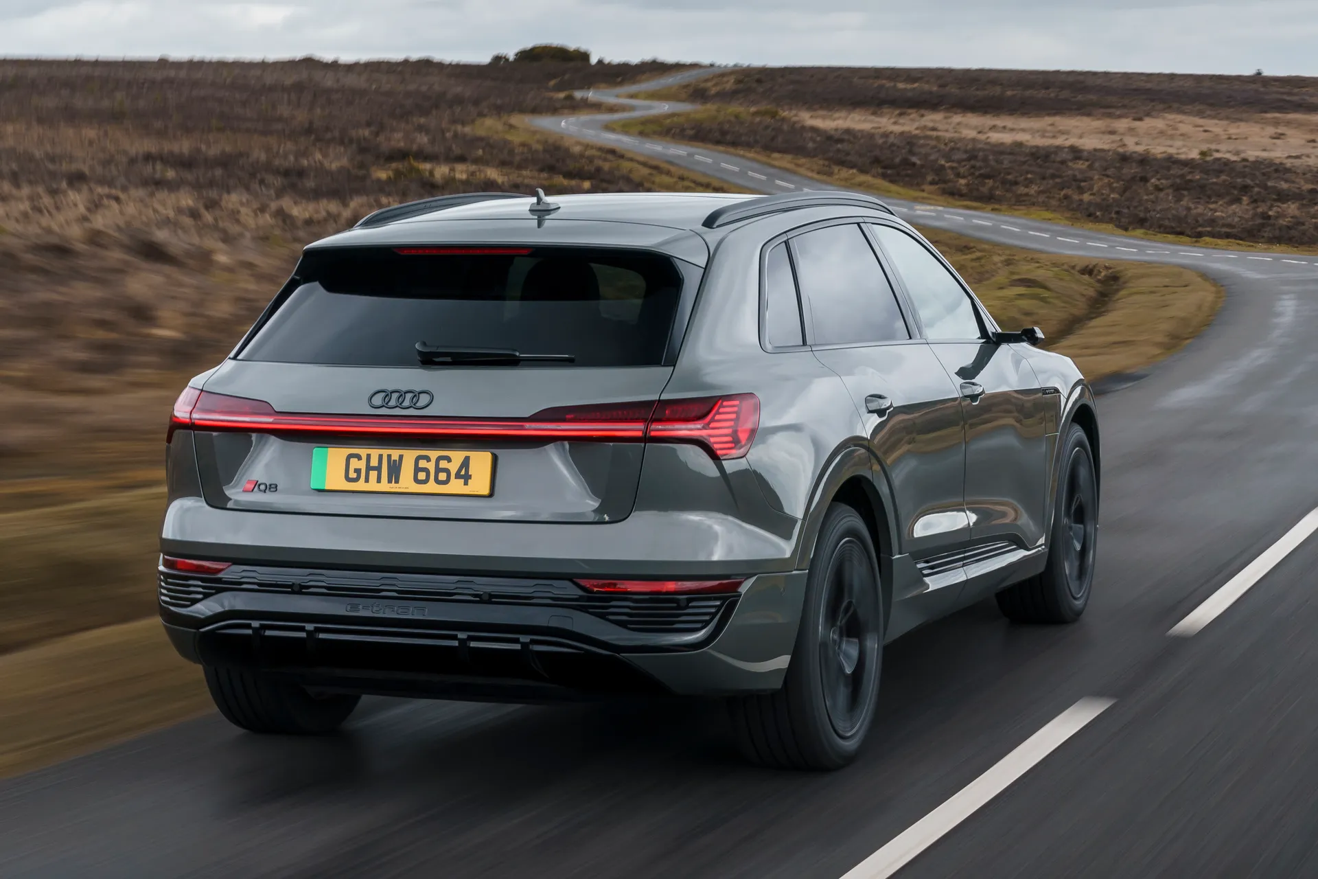Audi Q8 e-tron Review: Driving Dynamic