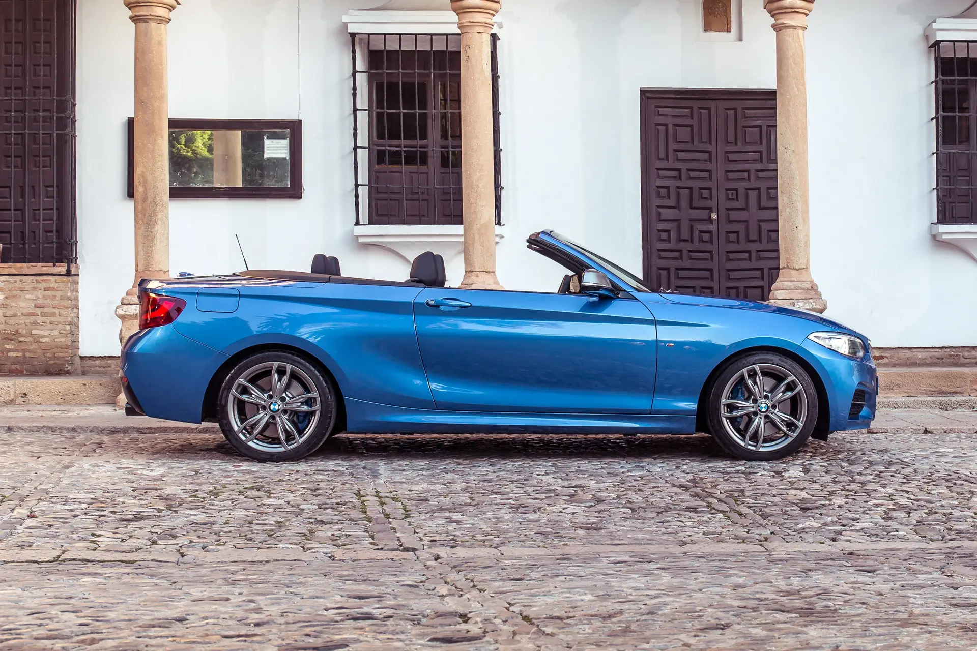 BMW 2 Series Convertible Review 2023: exterior side photo of the BMW 2 Series Convertible 
