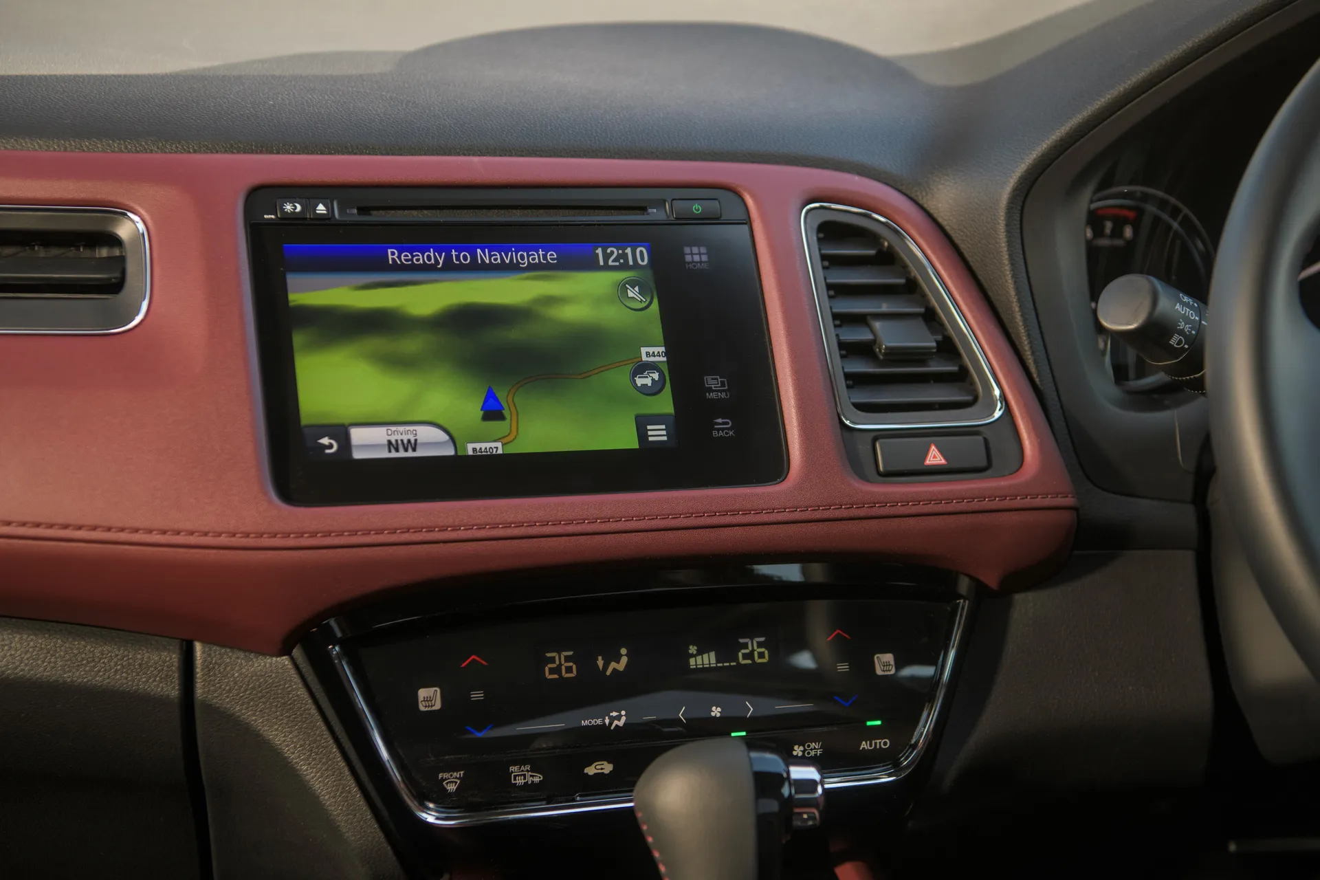 Used Honda HR-V (2015-2021) Review central console