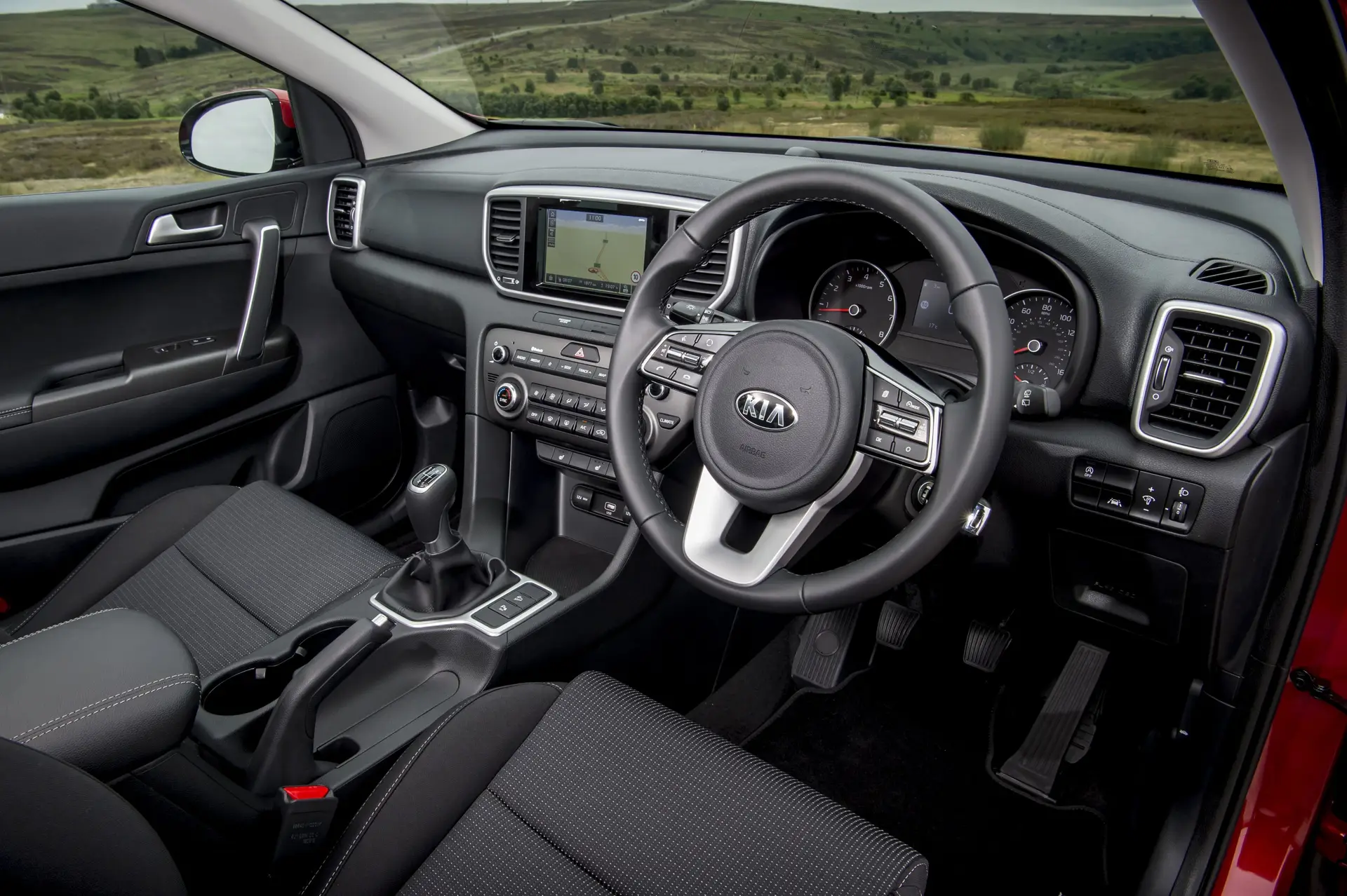 Kia Sportage Review (2016-2021): front interior