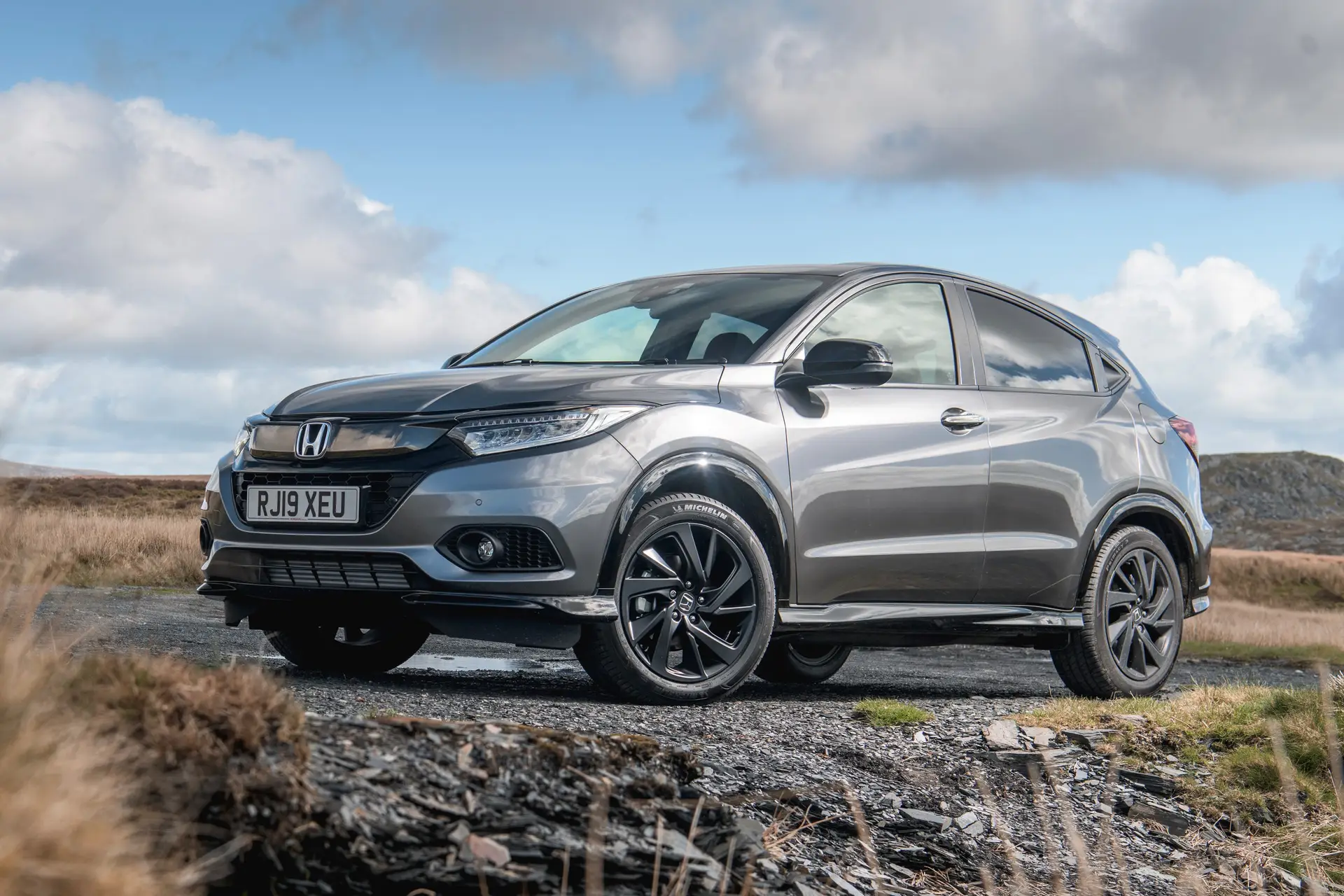 Used Honda HR-V (2015-2021) Review frontleft exterior