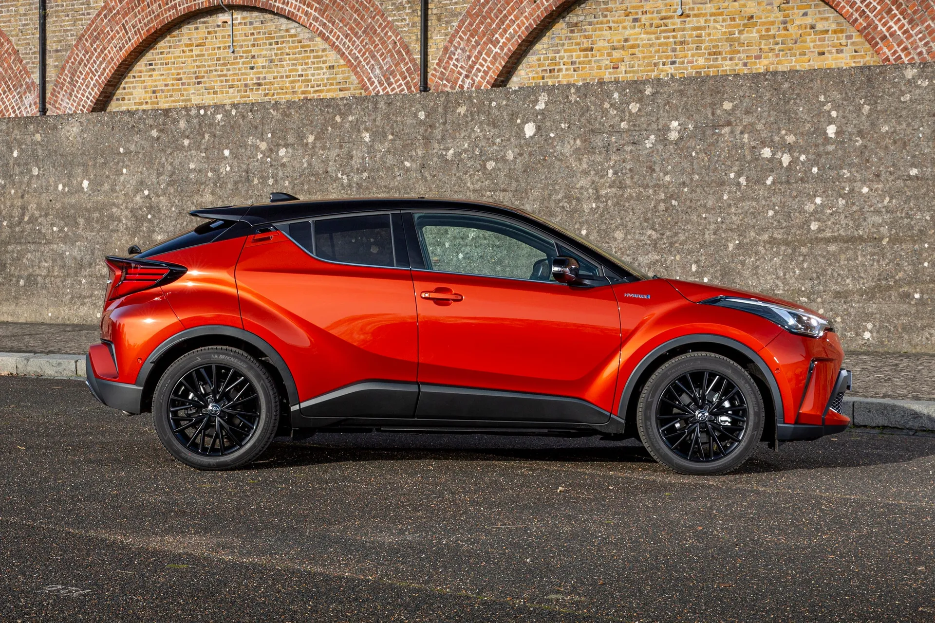 Toyota C-HR (2016-2022) Review Right Side View