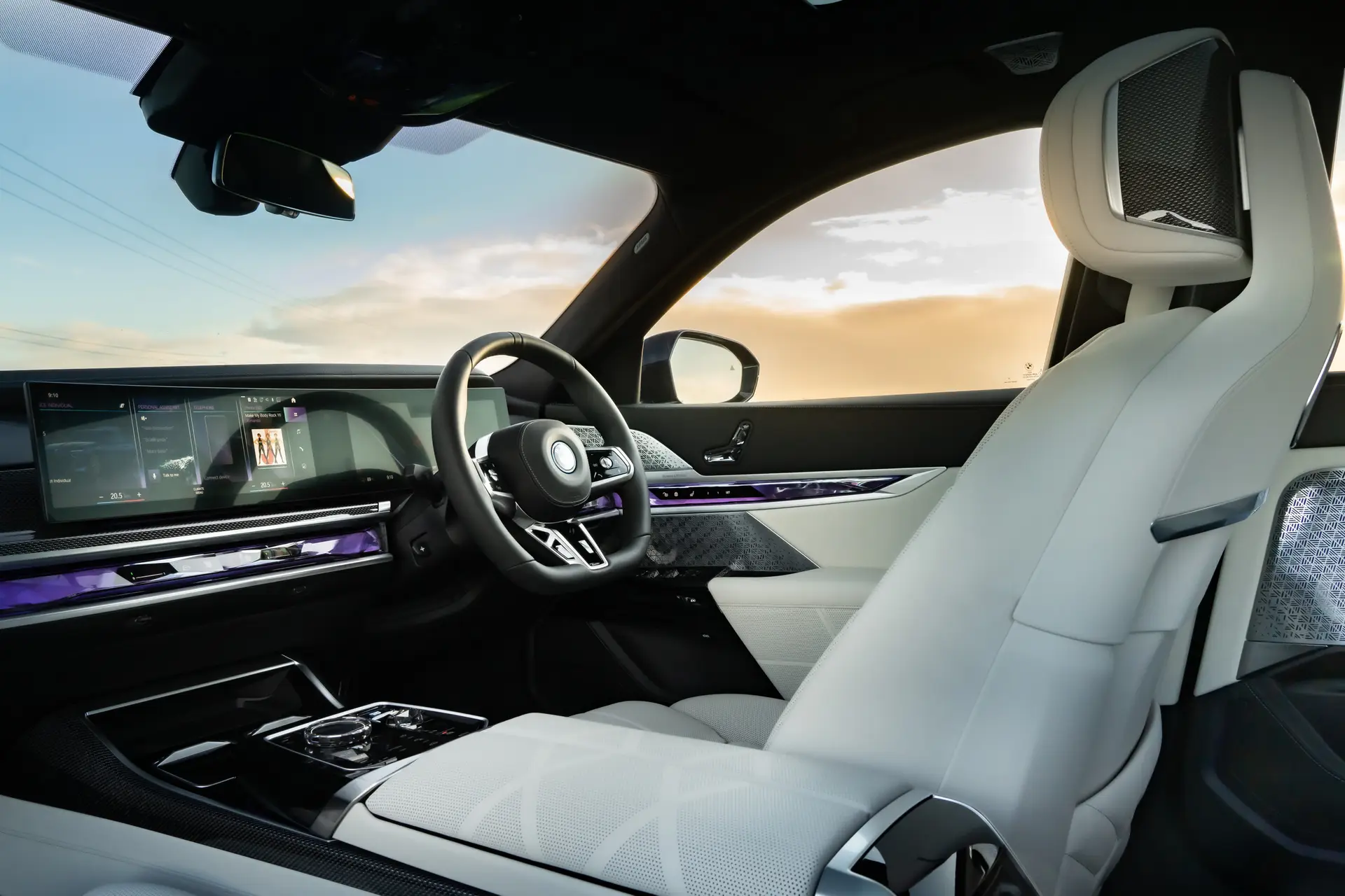 BMW i7 Review 2024: interior