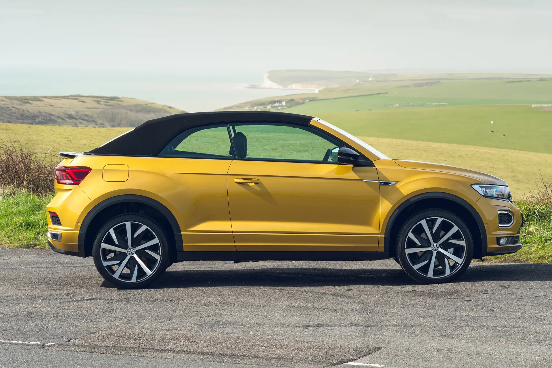 Volkswagen T-Roc Cabriolet Review 2023: Right Side View