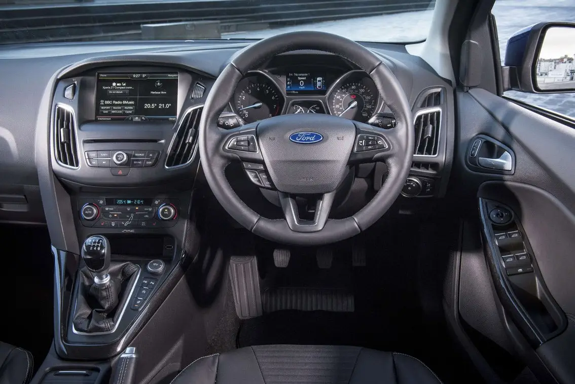 Ford Focus Estate (2014-2018) Review: interior close up photo of the Ford Focus Estate dashboard