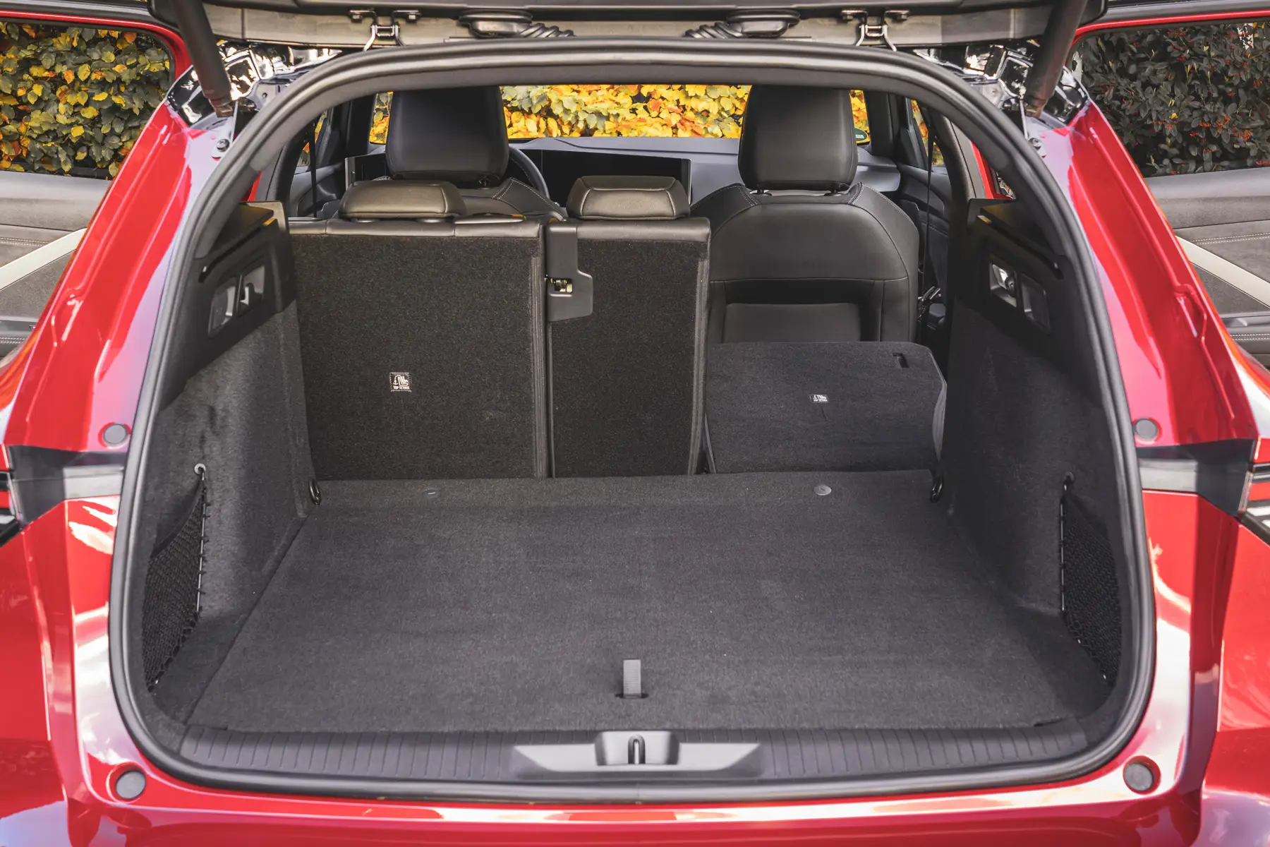 Vauxhall Astra Sports Tourer Electric Review 2024: boot space
