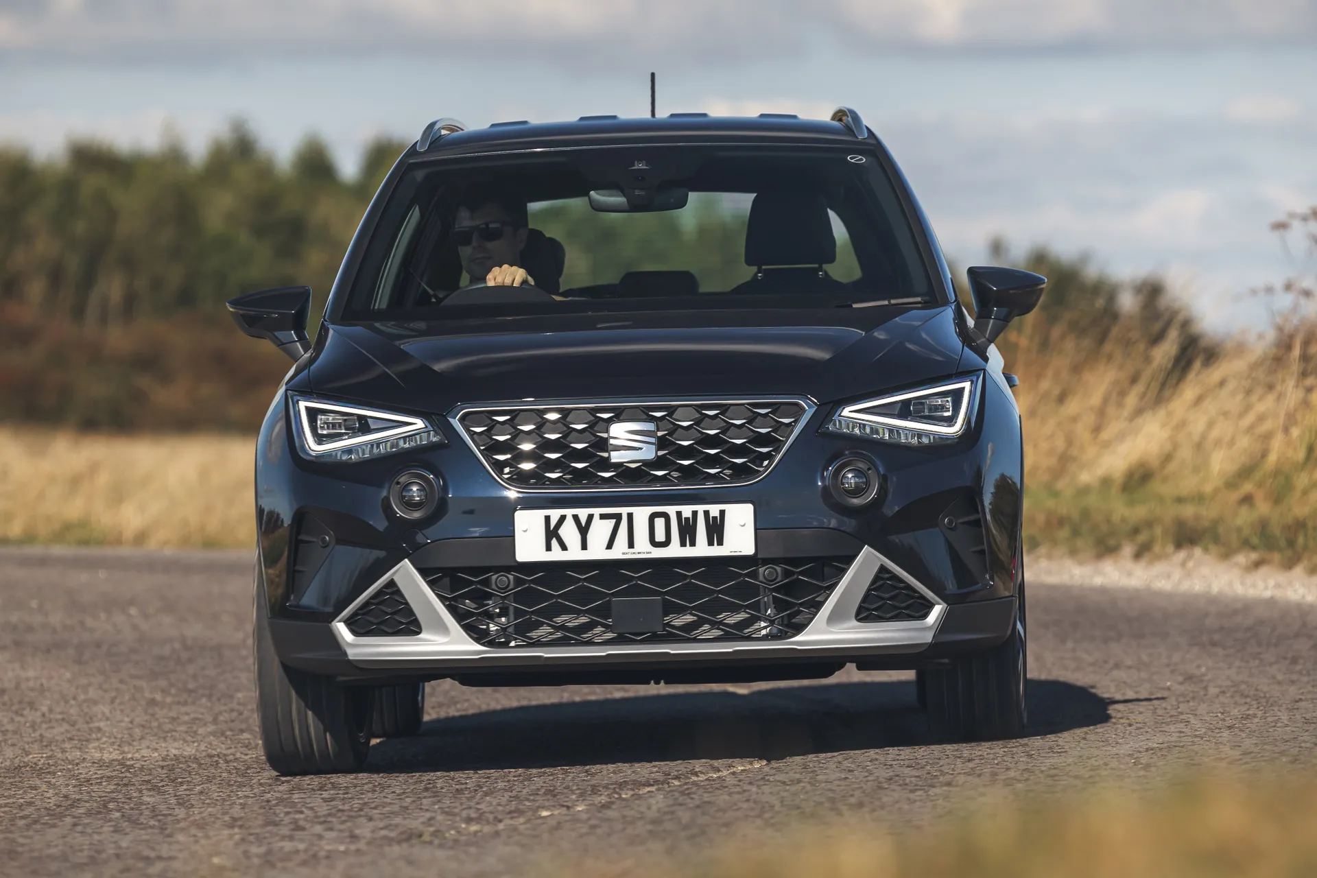 SEAT Arona Review: exterior dynamic front