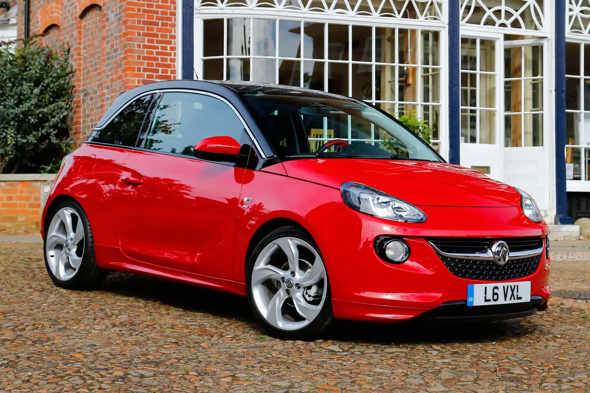 Vauxhall Adam Review 2023: Front Side View