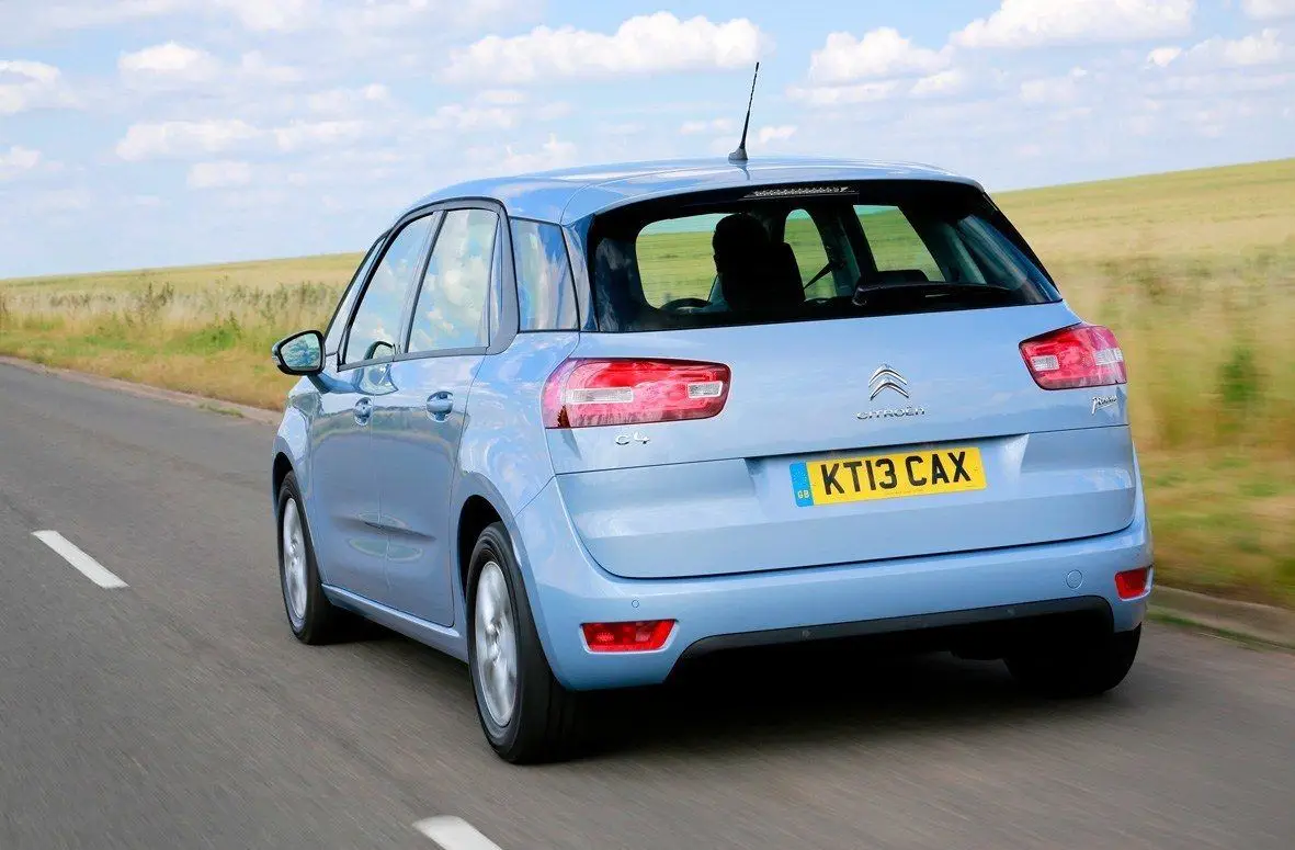 Citroen C4 Picasso (2013-2018) Review: exterior rear three quarter photo of the Citroen C4 Picasso on the road 