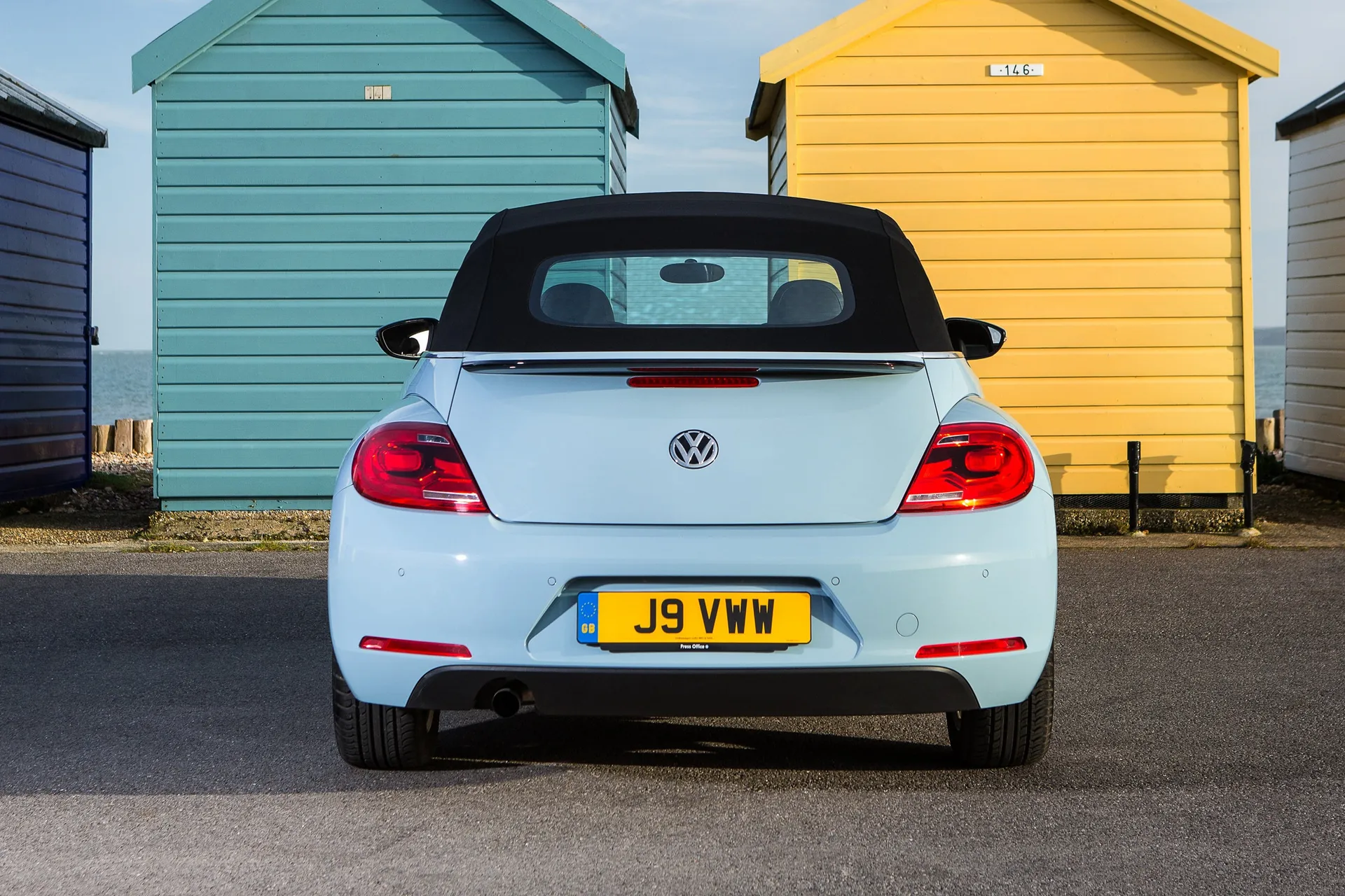 Volkswagen Beetle Cabriolet (2013-2019) Review: Rear View