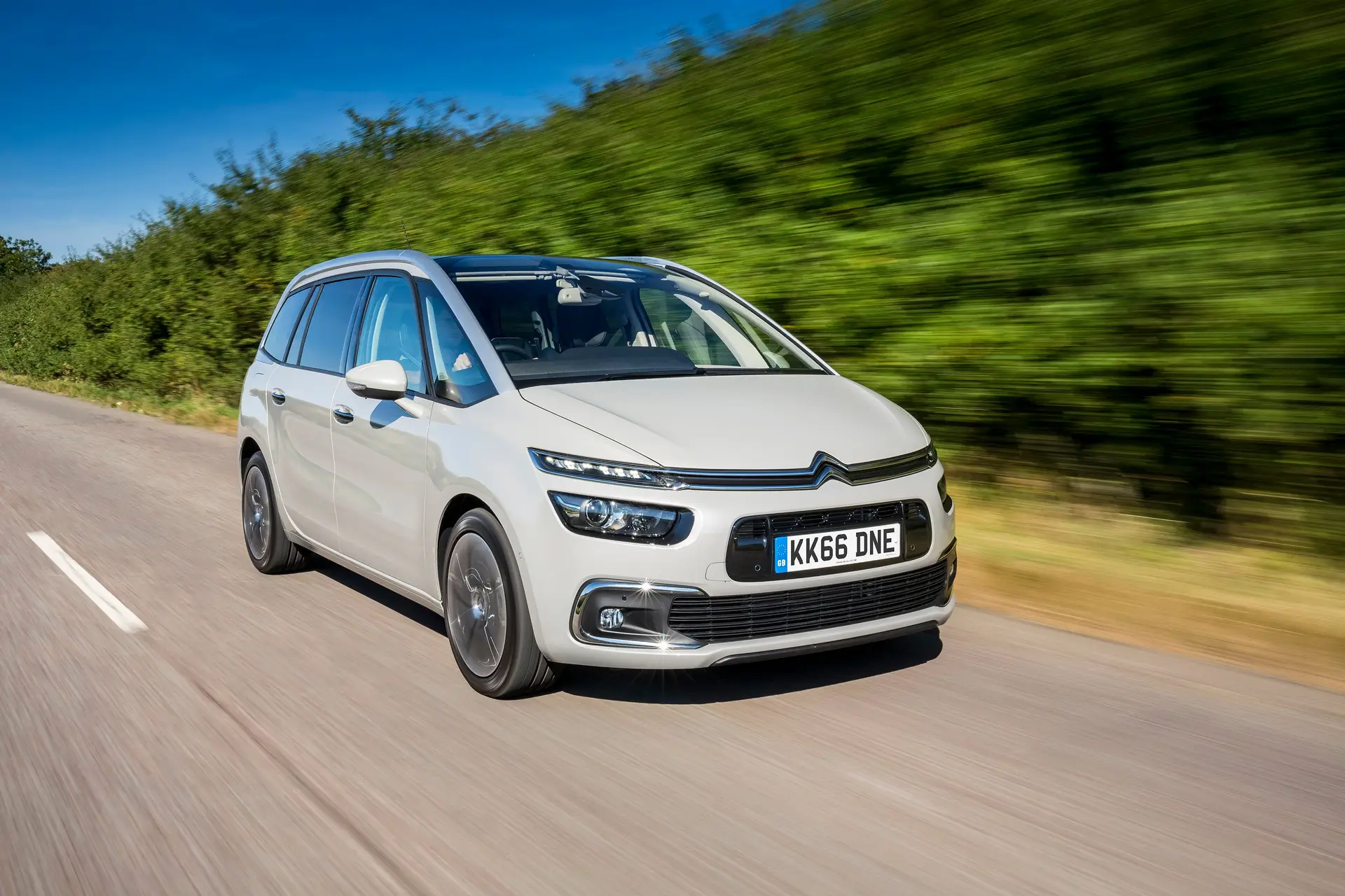 Citroen Grand C4 Picasso (2014-2018) Review: exterior front three quarter photo of the Citroen Grand C4 Picasso on the road  