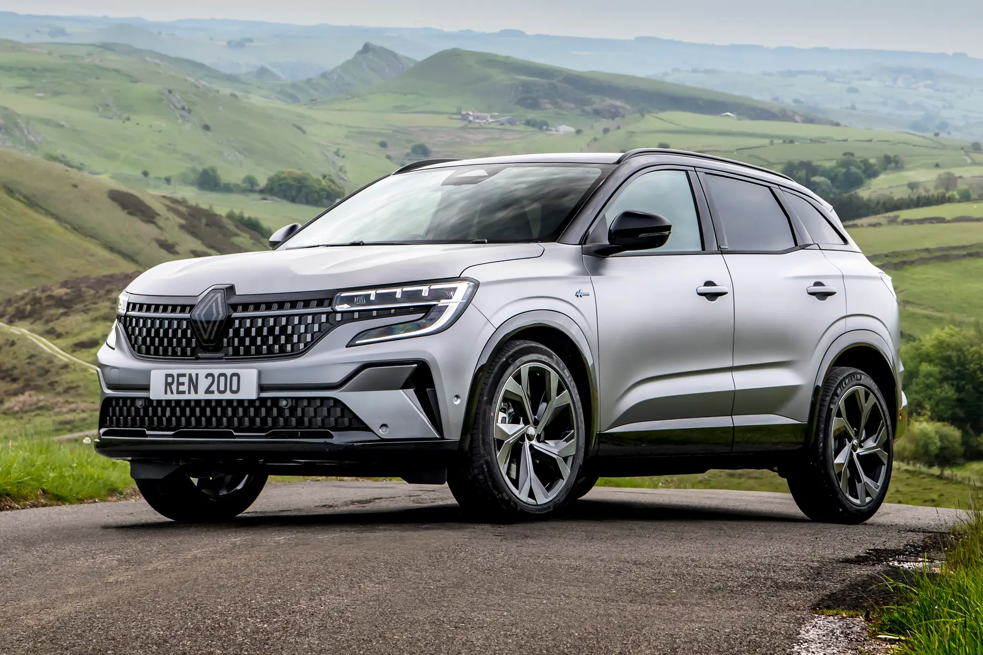 Renault Austral Review 2023 on road