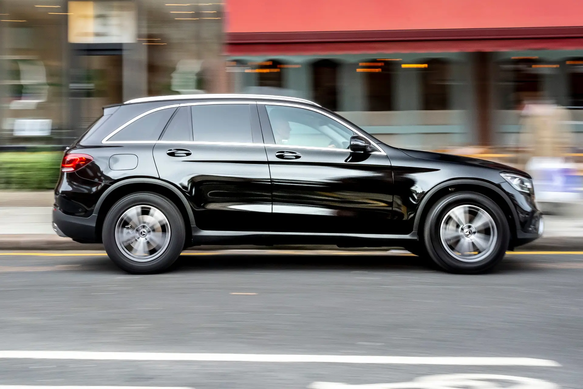 Mercedes-Benz GLC 2015-2021 Review rightside exterior