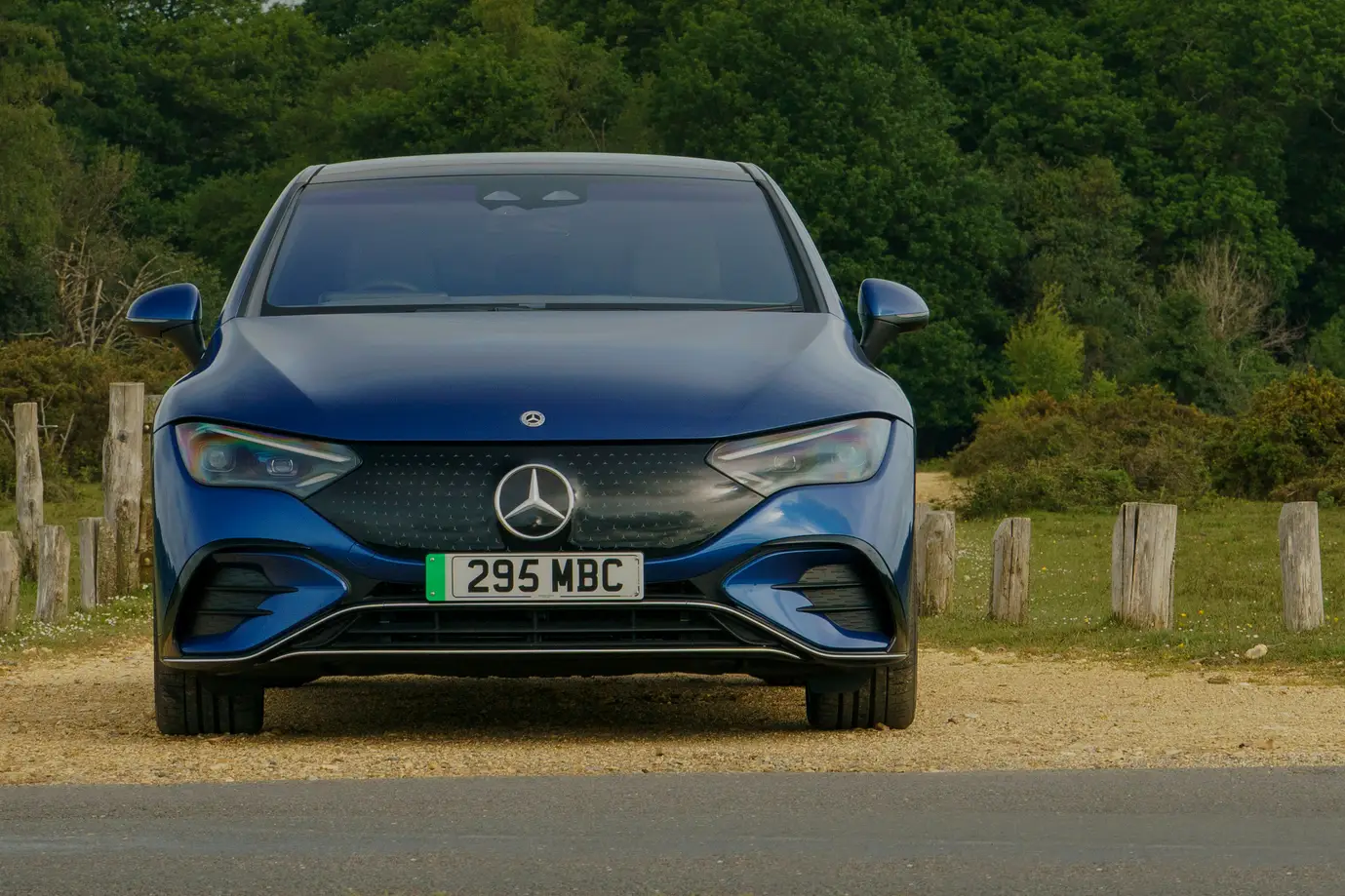 Mercedes EQE front end