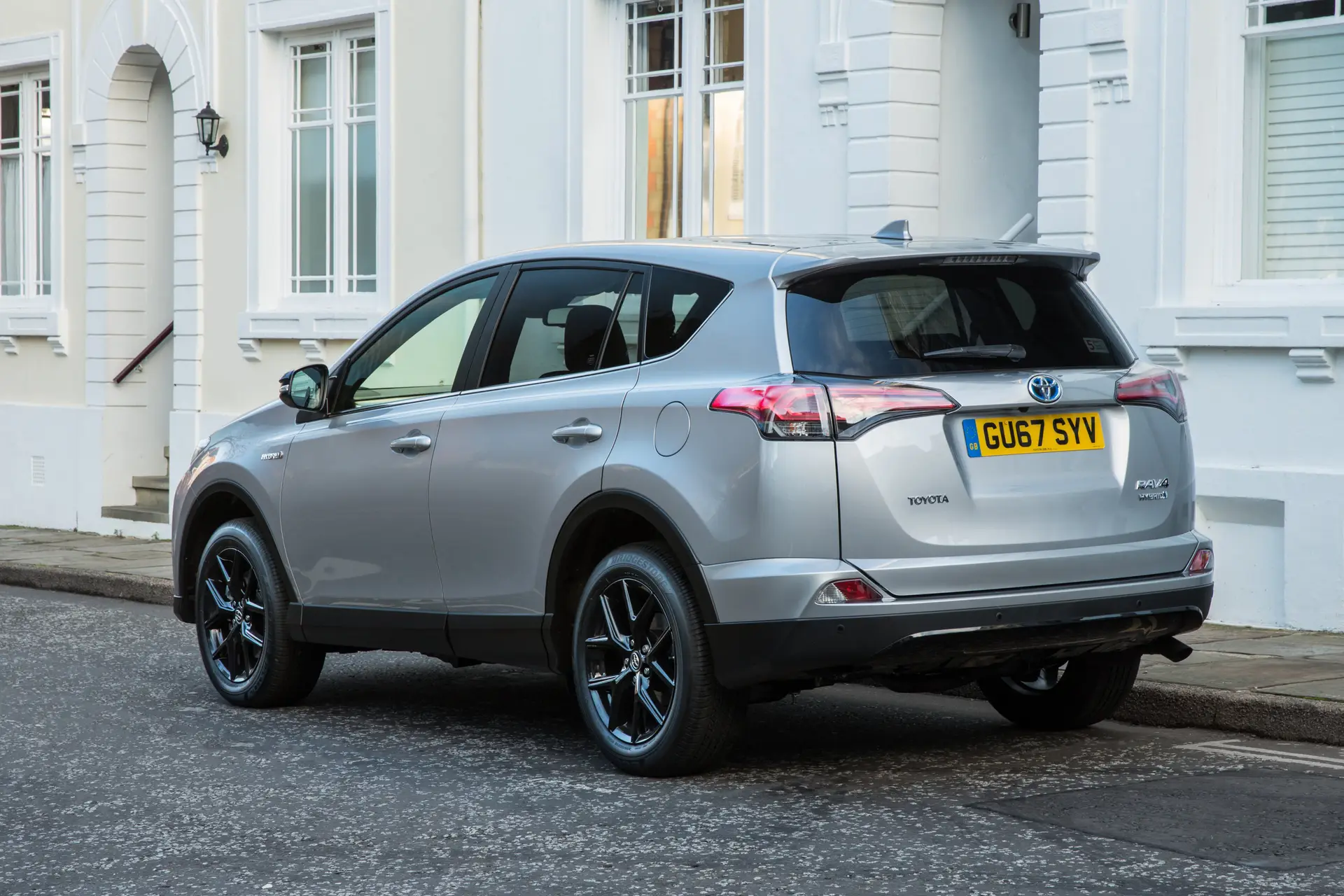Used Toyota RAV4 (2013-2019) Review Rear Side View