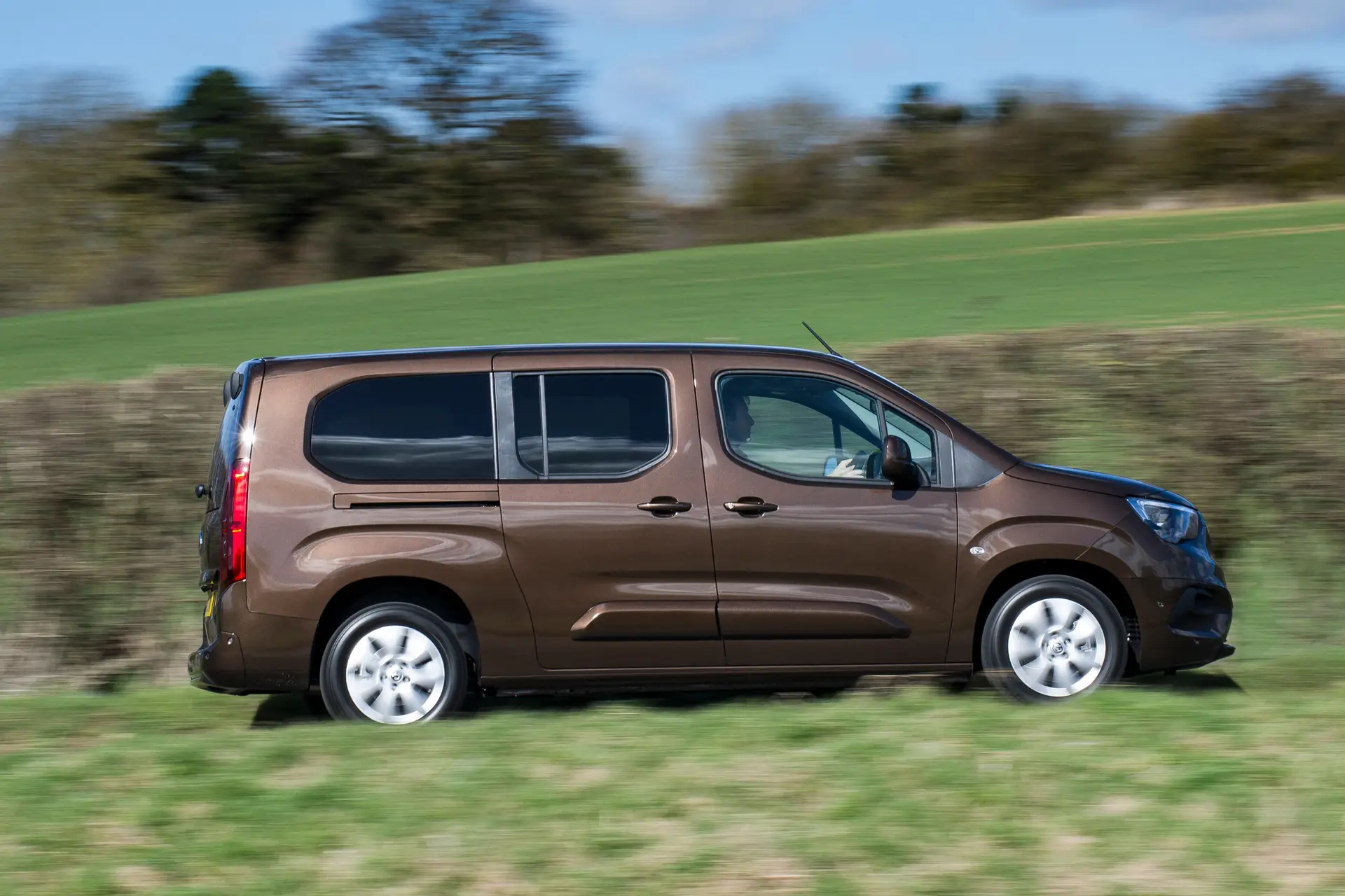 Vauxhall Combo Life Review 2023: Right Side View