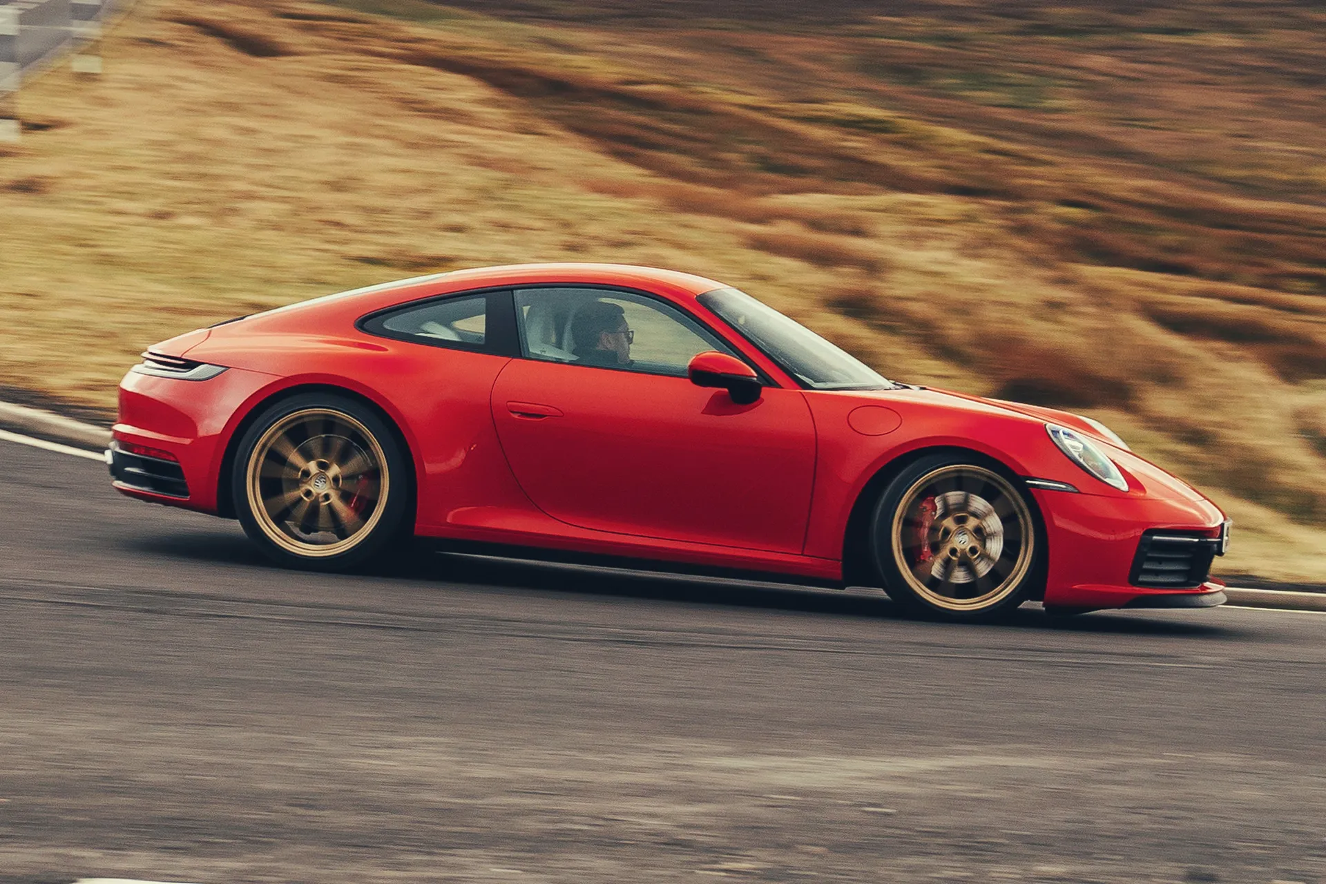 Porsche 911 Right Side View