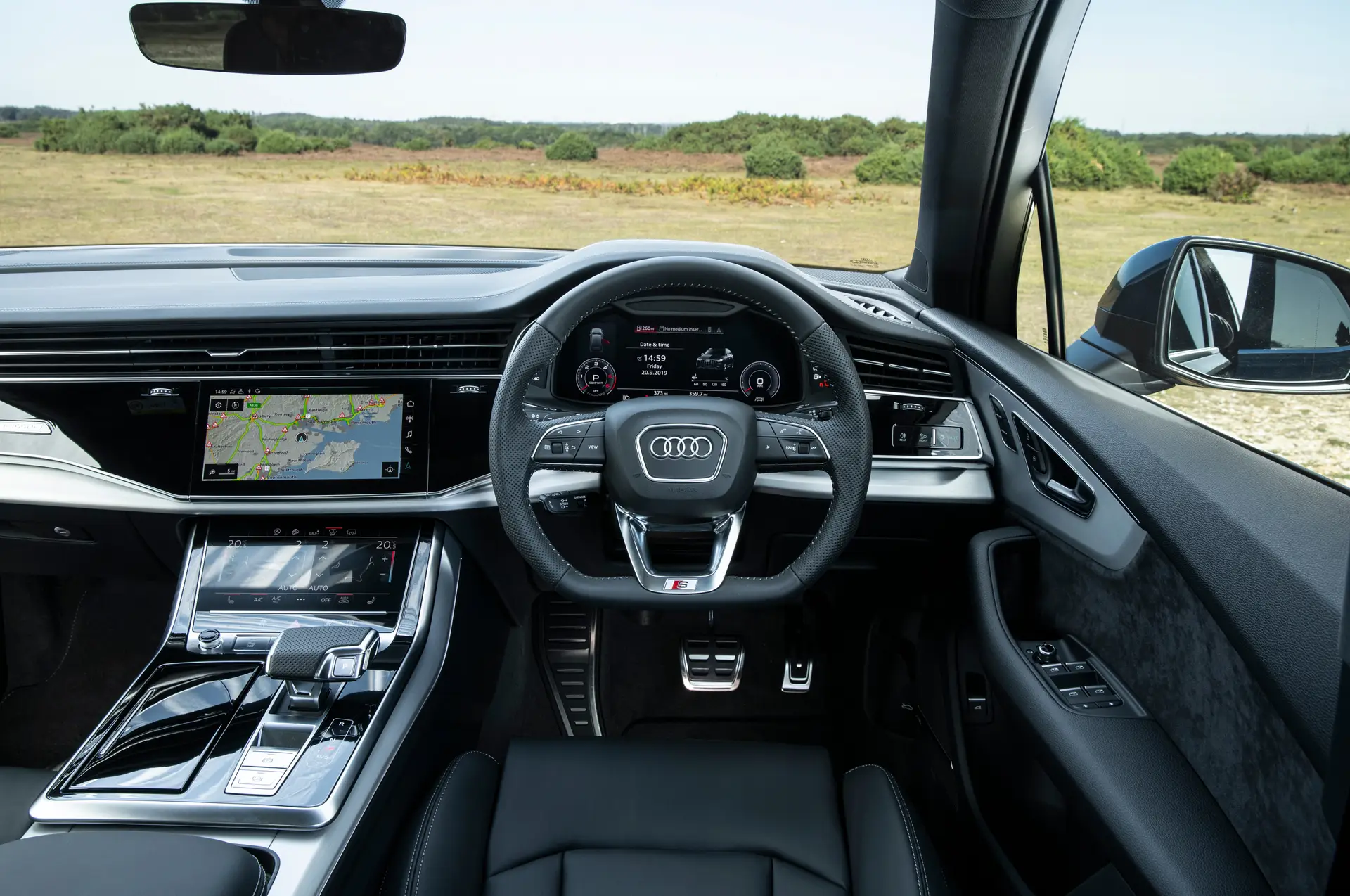 Audi Q7 Review 2023: Interior 