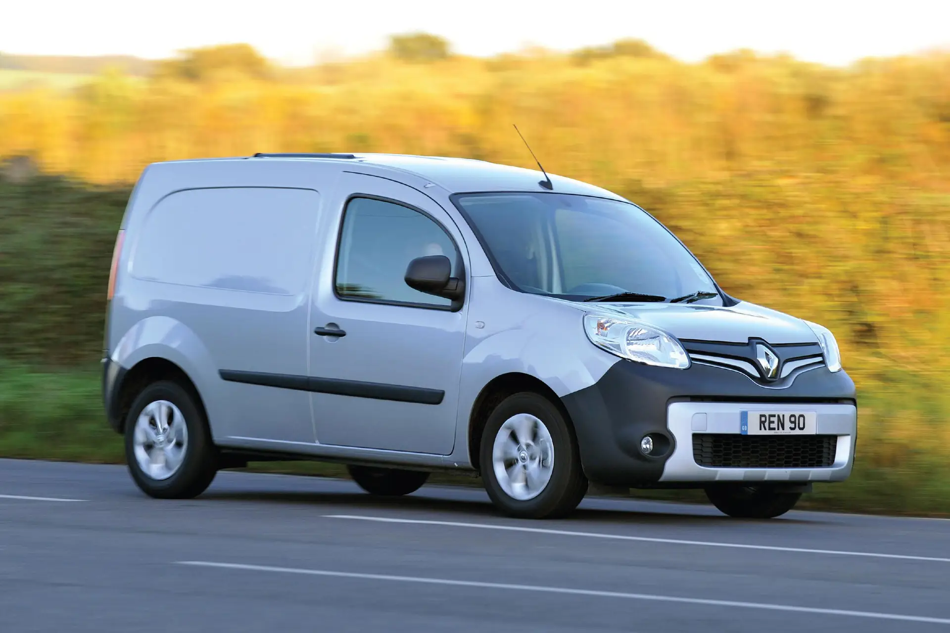 Renault Kangoo Review 2023: front dynamic