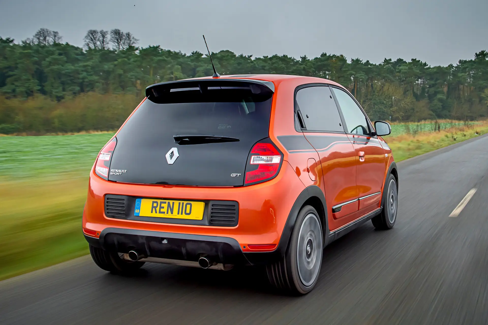 Renault Twingo (2014-2019) Review: exterior rear three quarter photo of the Renault Twingo on the road