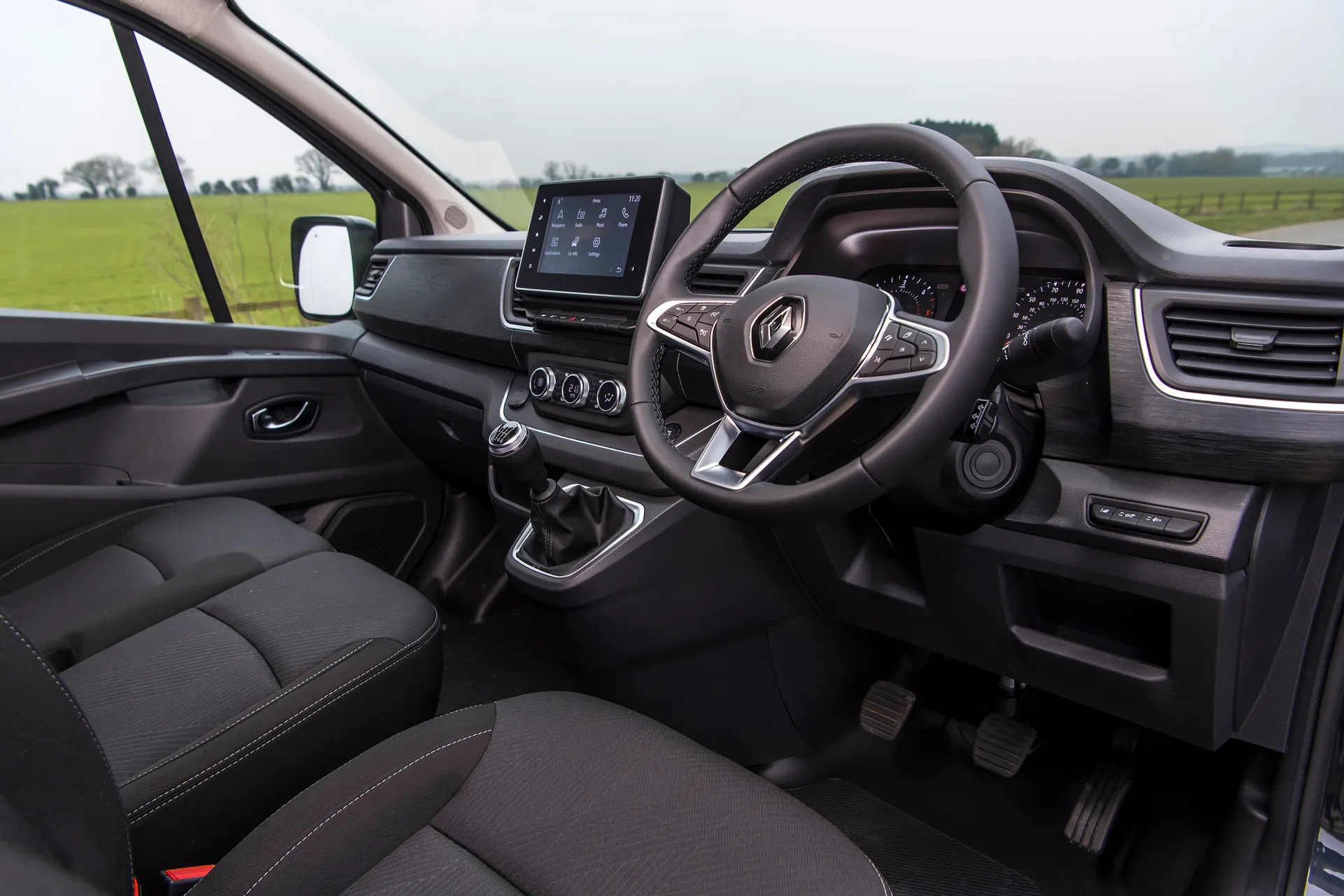 Renault Trafic review: interior view