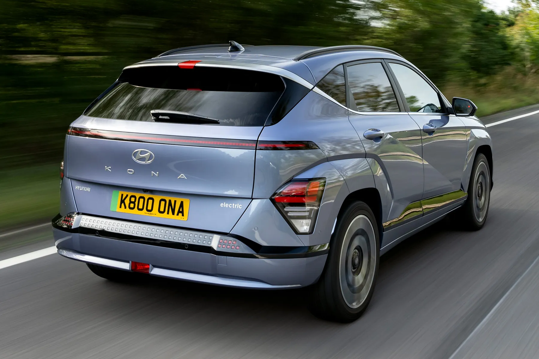 Hyundai Kona Electric Review: dynamic driving rear