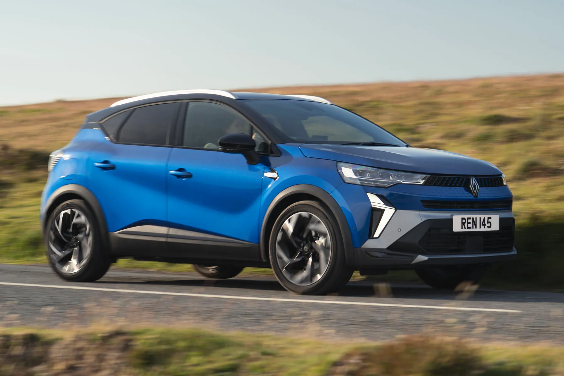 Renault Captur Review: front dynamic