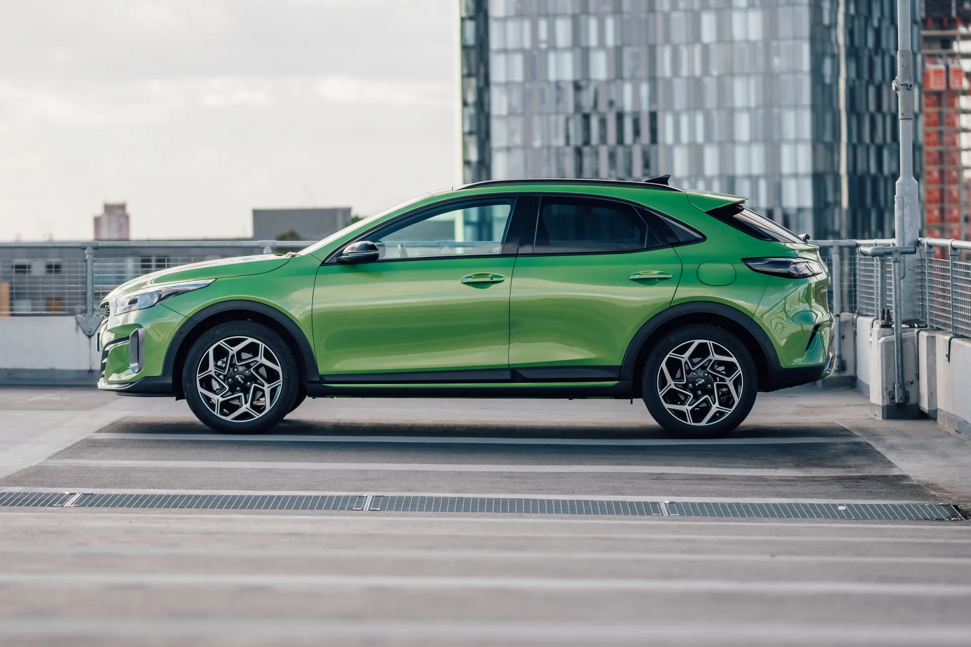 avis kia xceed